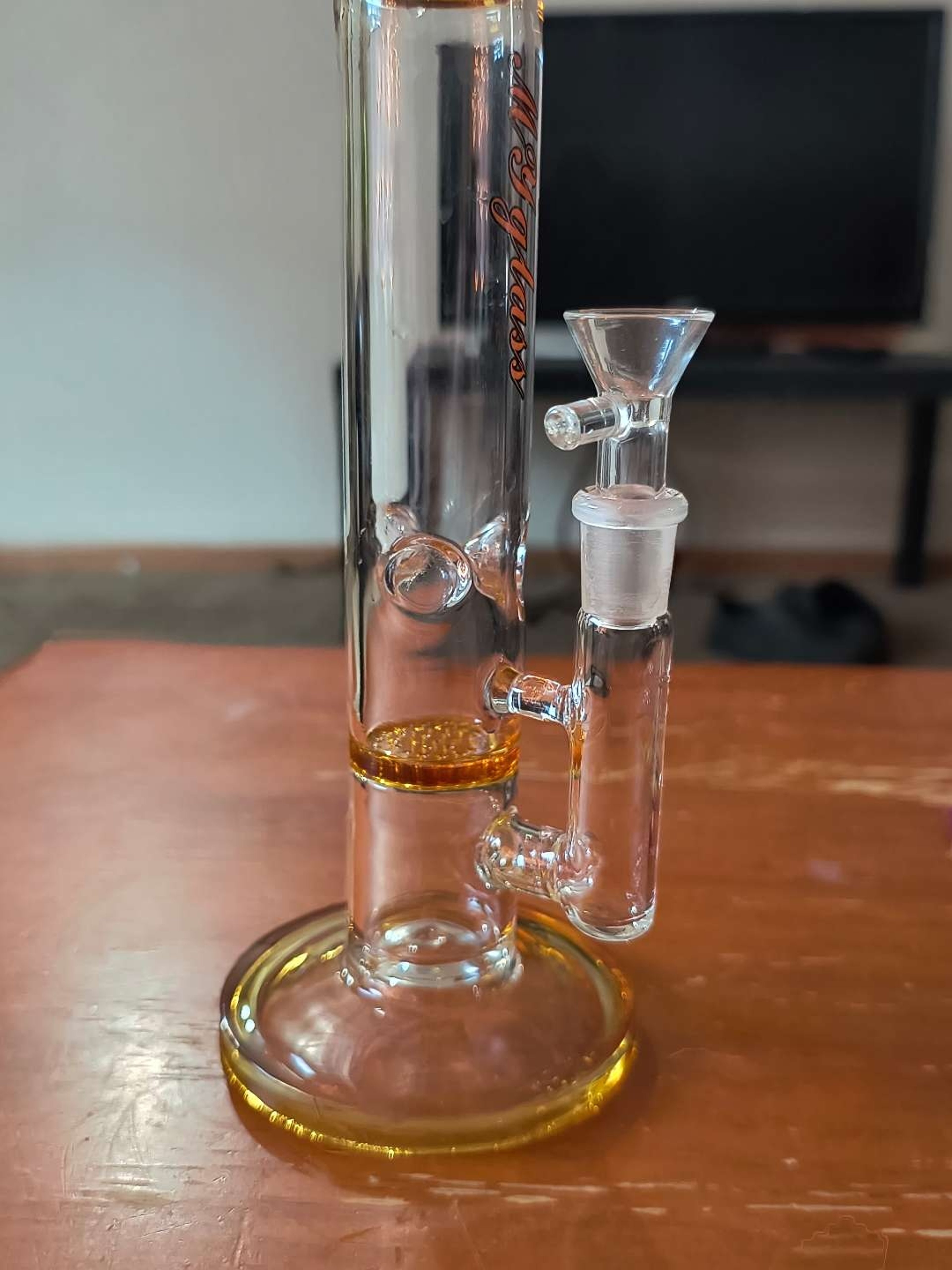 Preview pic of 9 Inch Honeycomb Perk w ice pinch straight tube