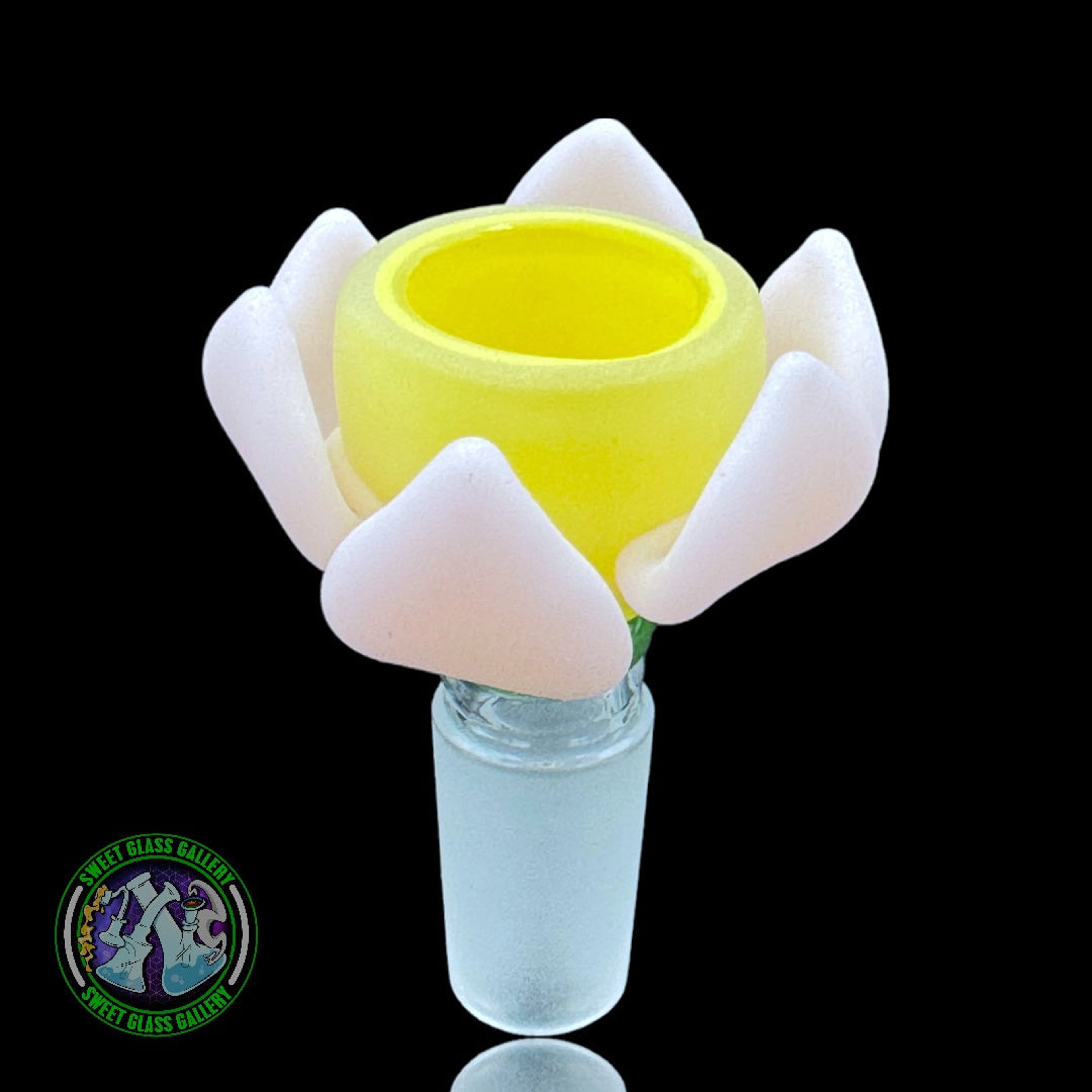 Preview pic of Empire Glassworks - Bowl #8 - Lotus Flower 14mm