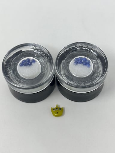 Preview pic of Puffco Pearls Bundle