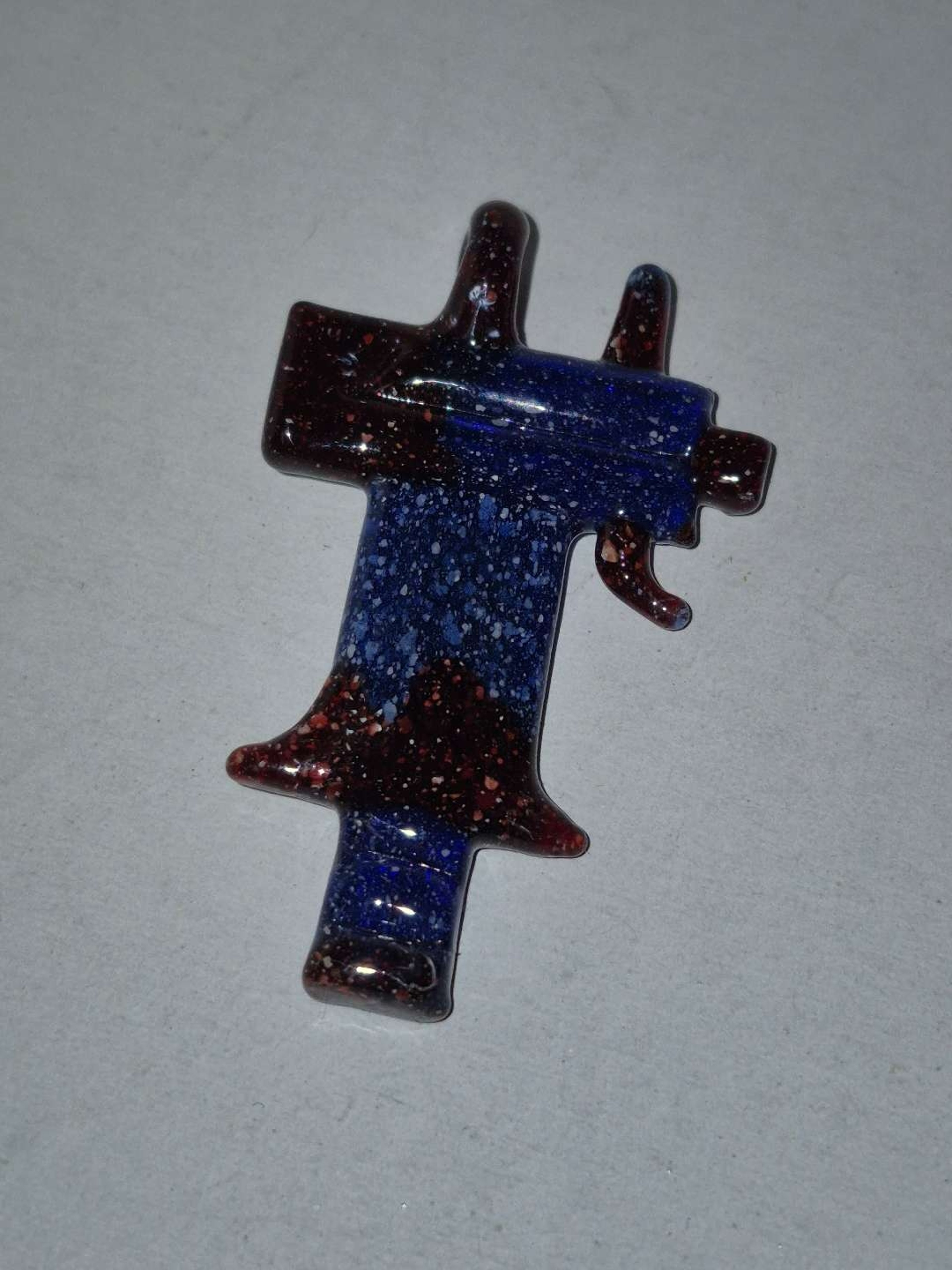 Machine Gun Pendant image 0