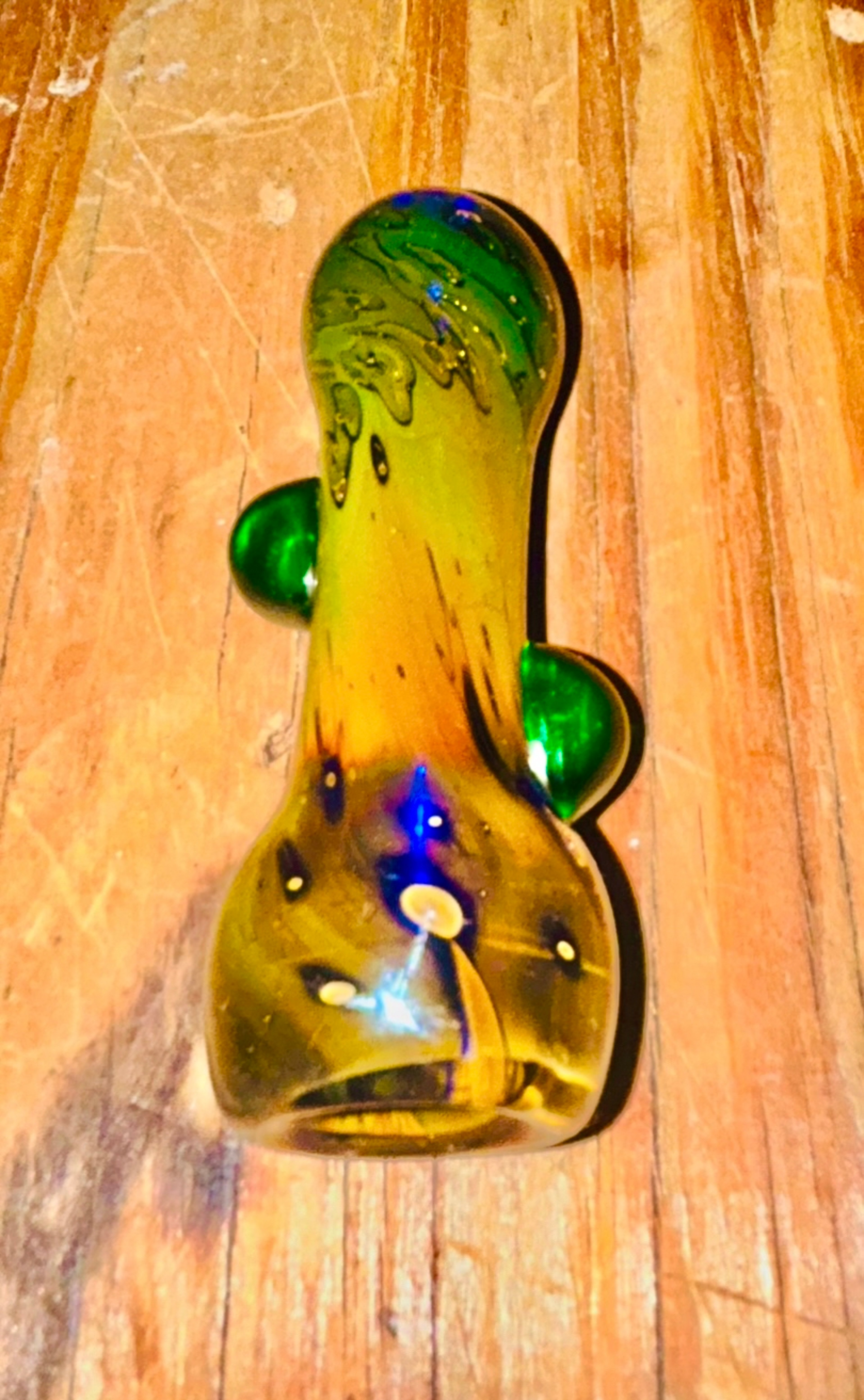 Preview pic of Alien Skin Colored Glass Piece