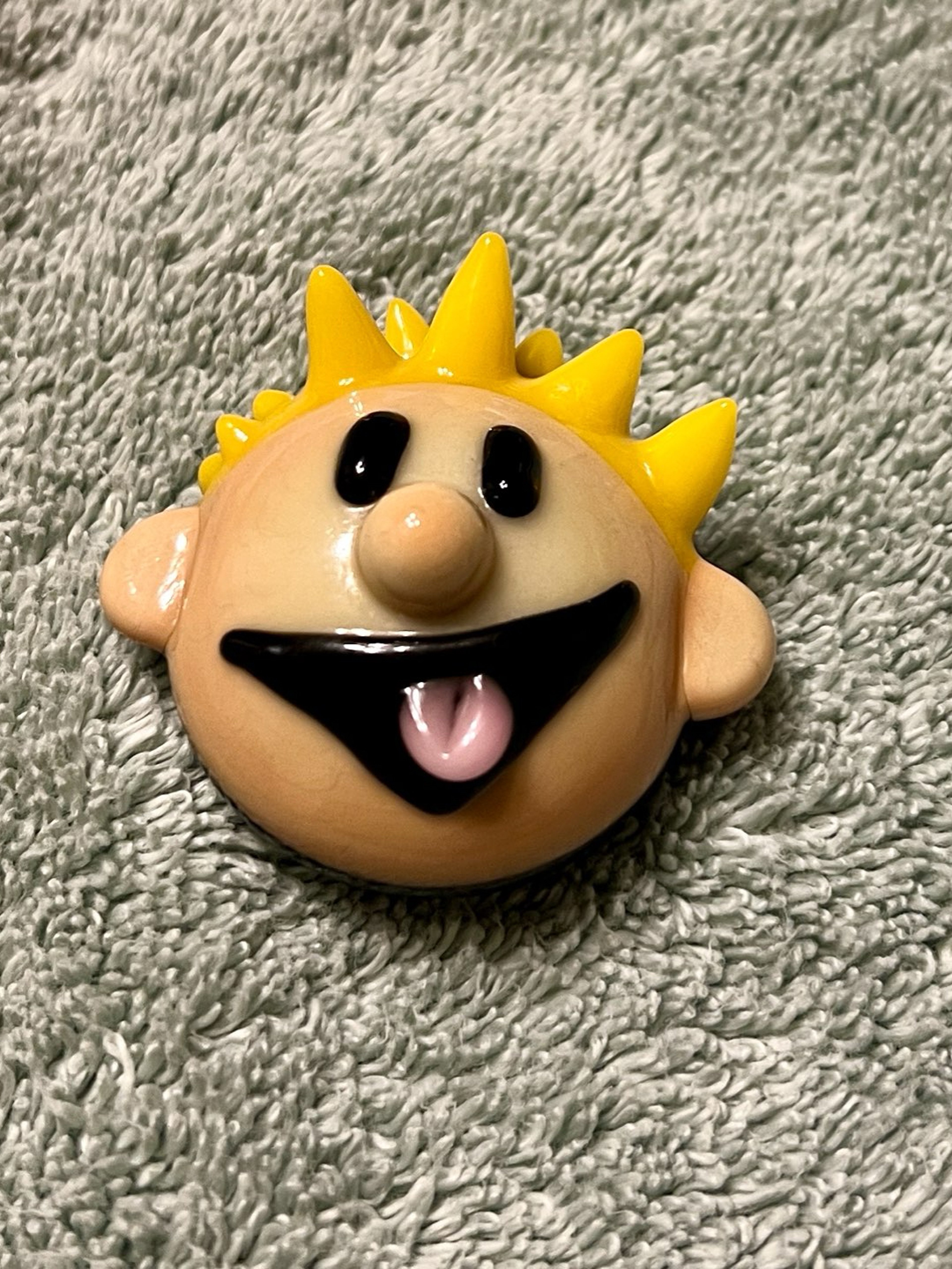 Preview pic of Calvin Pendant