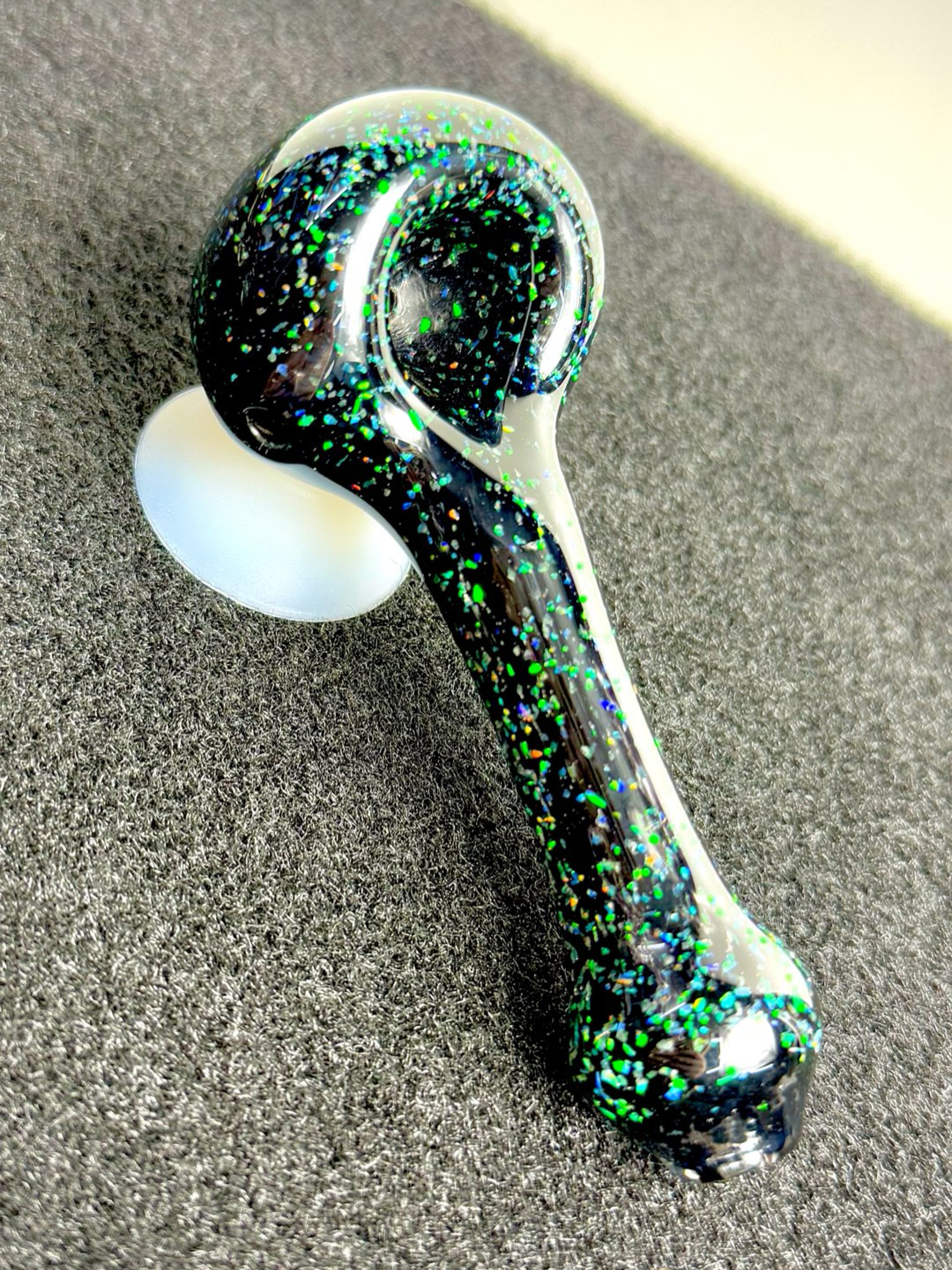 Preview pic of Lab Rat Glass Crushed Opal Handpipe