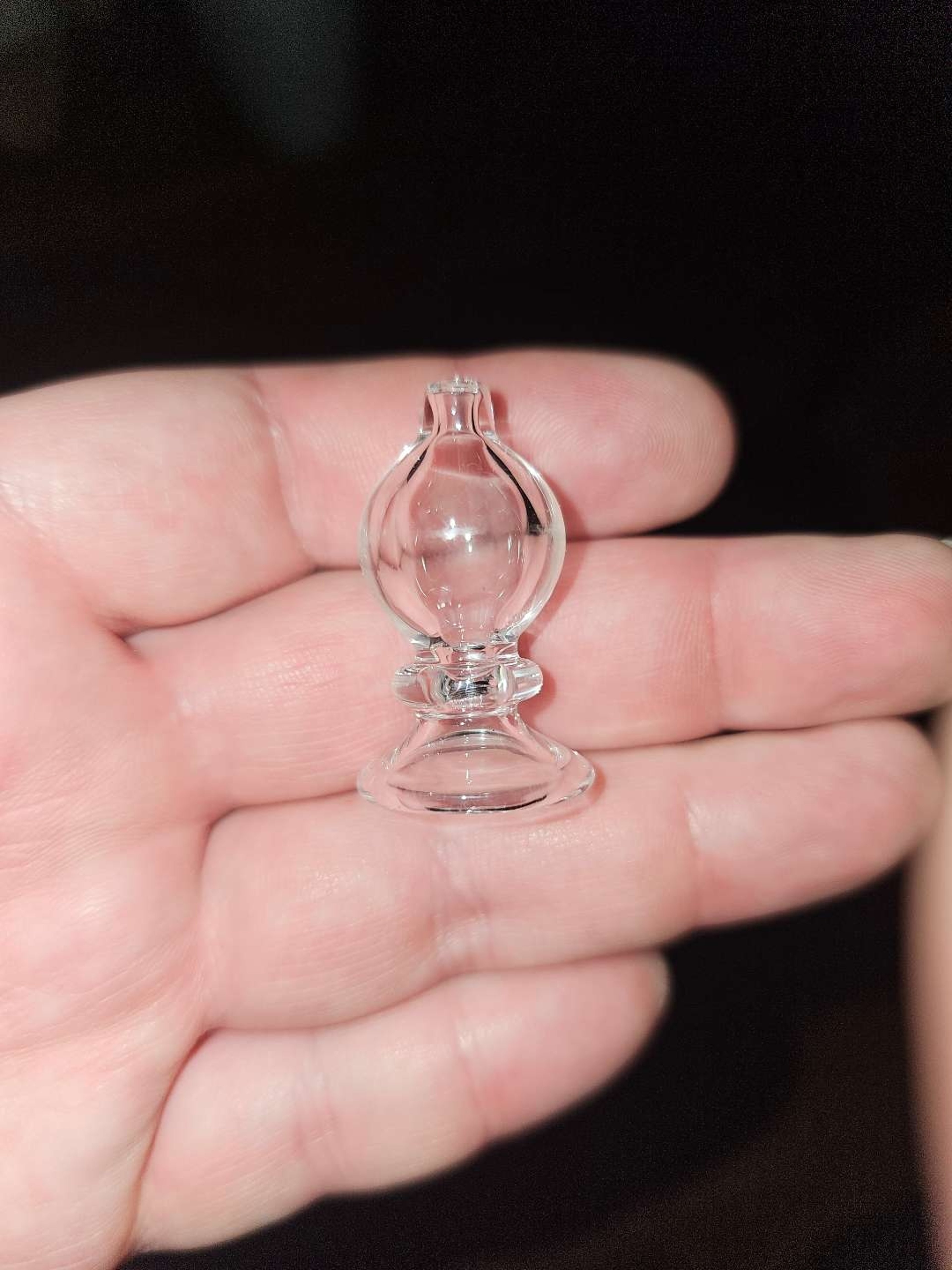 Preview pic of Clear puffco cap