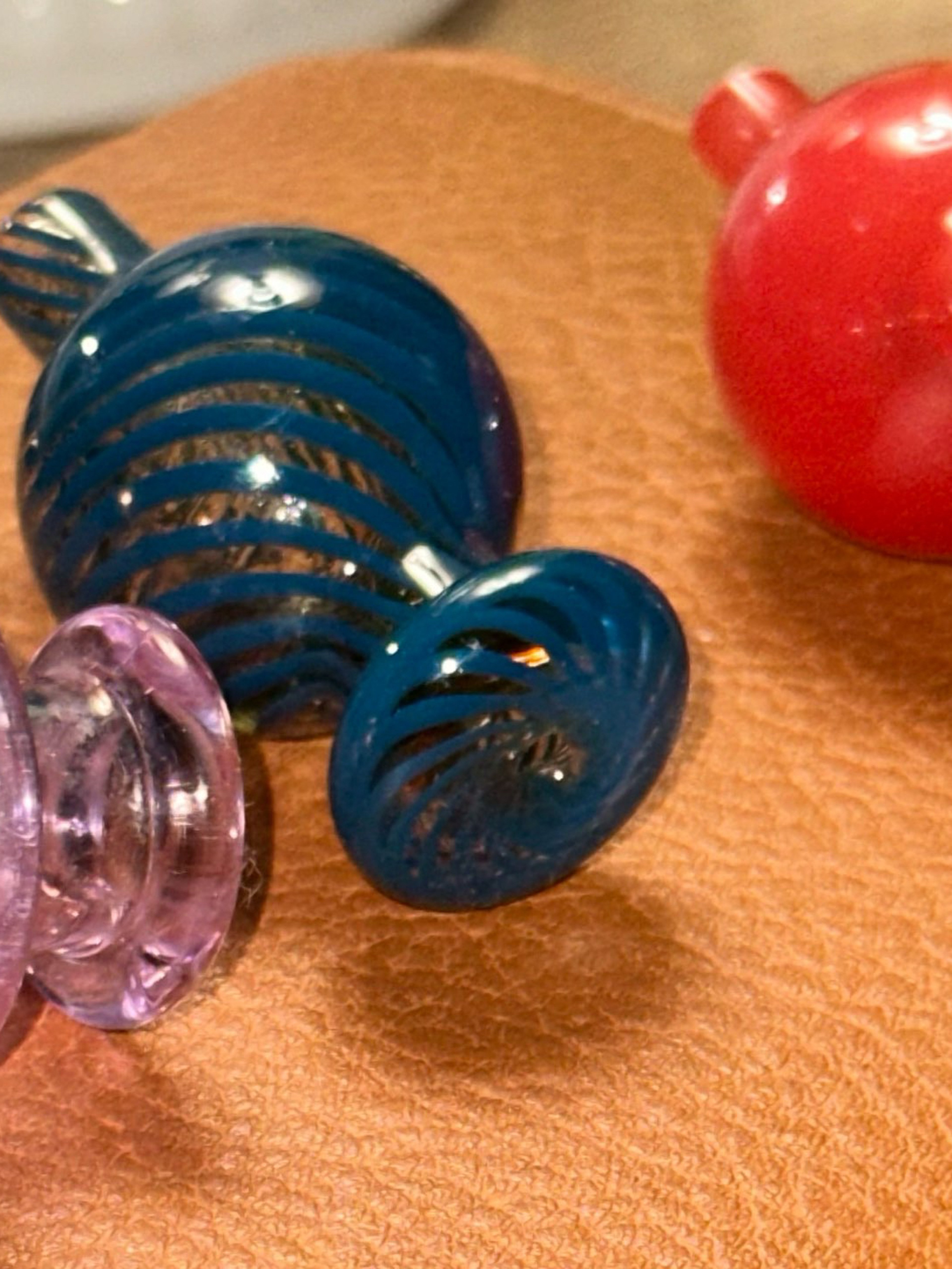 Preview pic of Bubble caps and directional cap