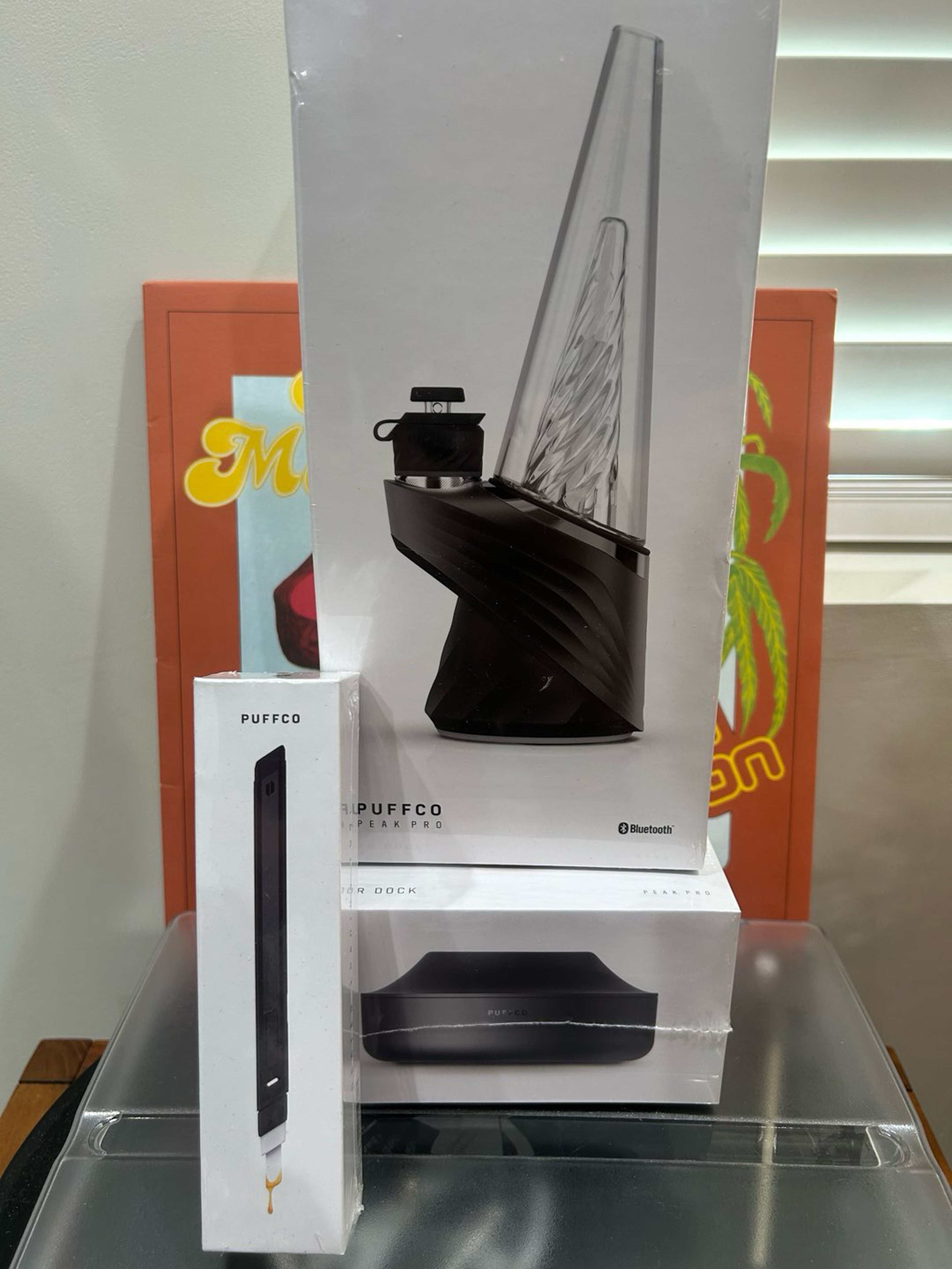 Preview pic of Puffco Peak Pro bundle