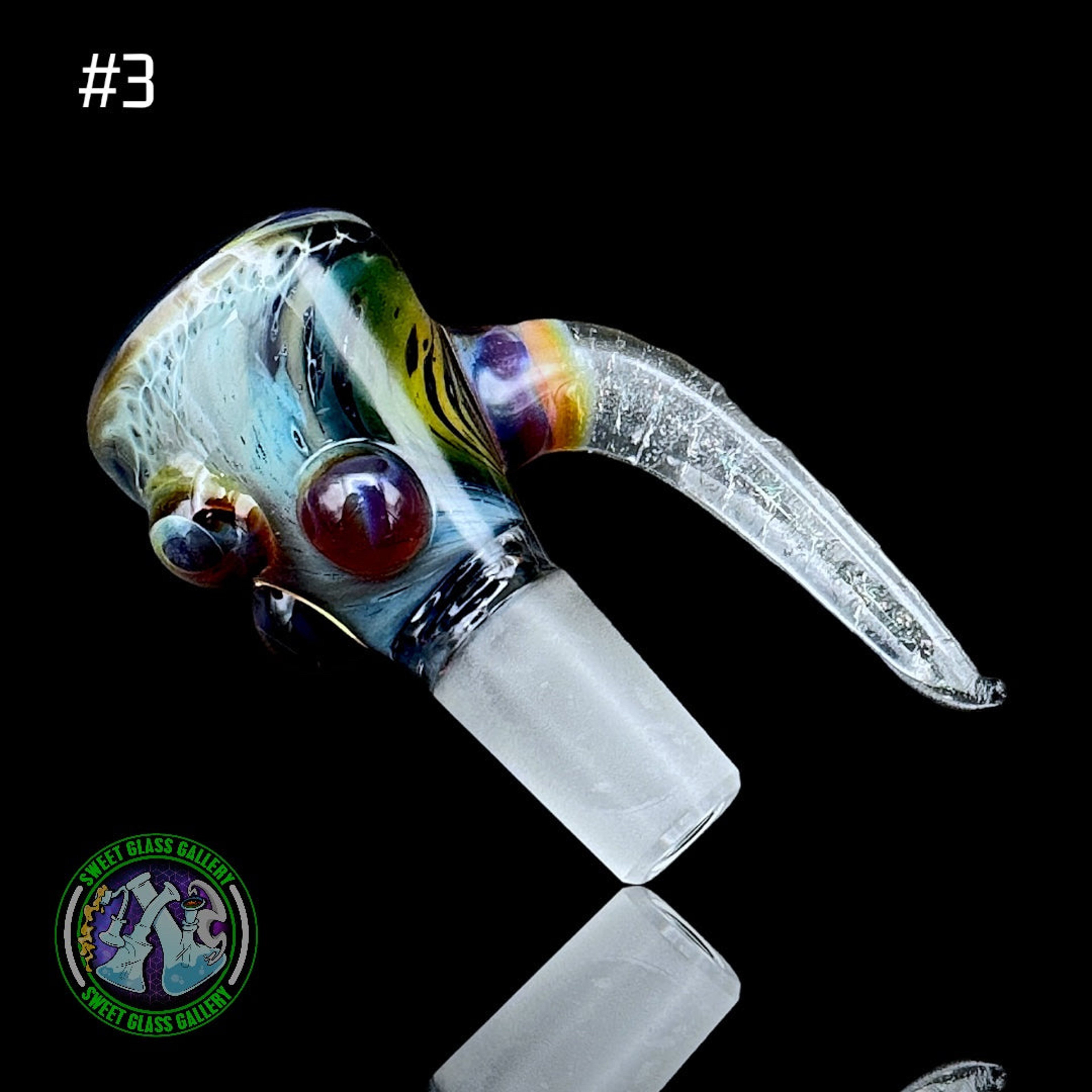 Preview pic of Nes Glass - Bowl #3 - Horned 14mm