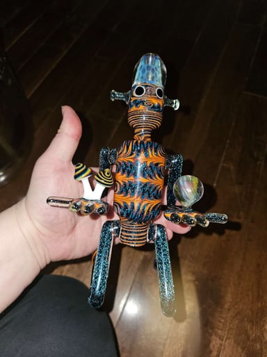 Preview pic of Moonboot x Catfish Robot