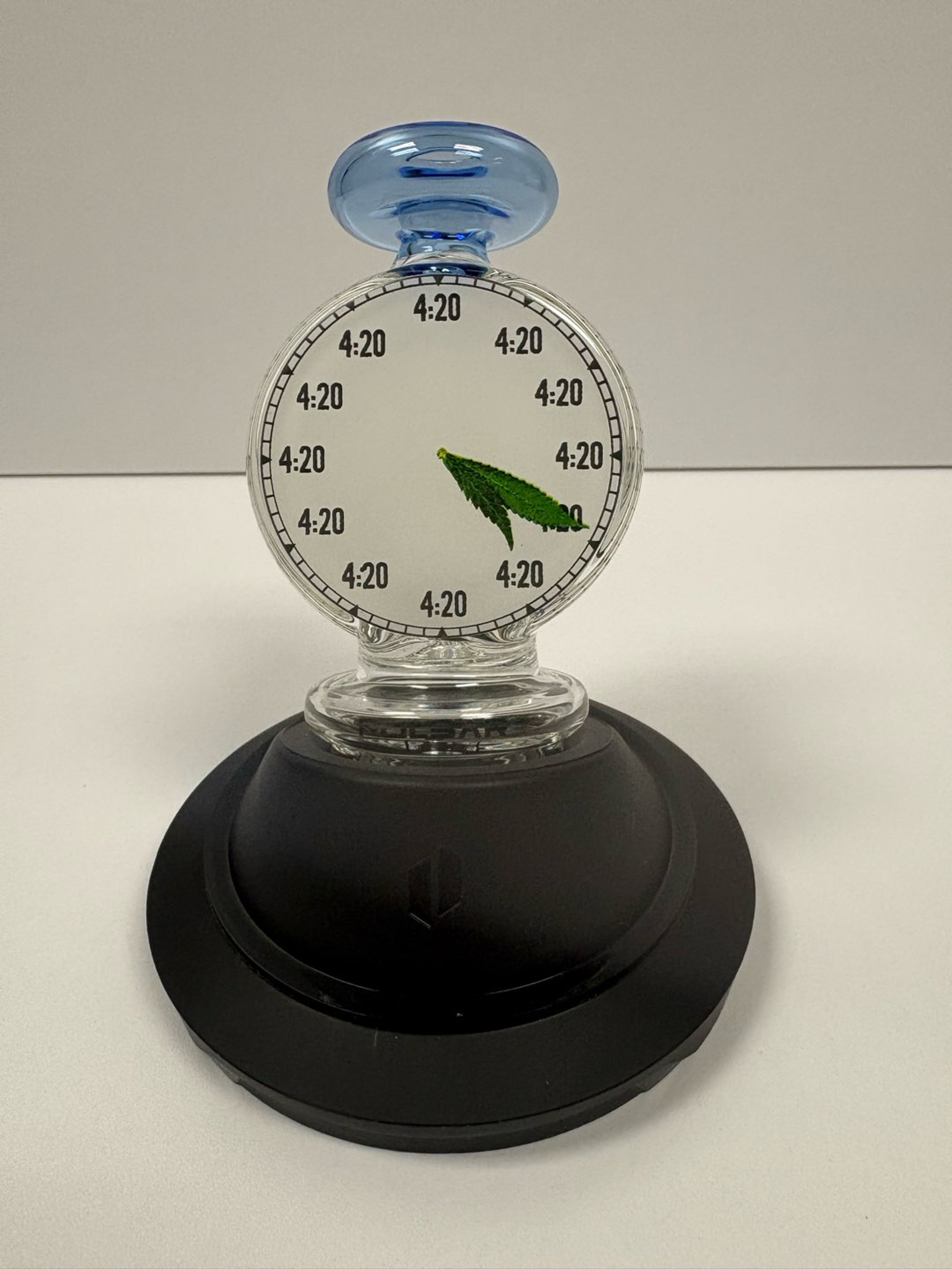 Preview pic of Puffco Peak or Peak Pro clock glass top 4:20 all the time