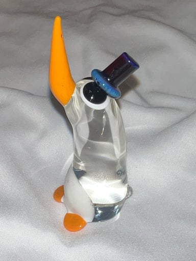 Preview pic of Chaka penguin