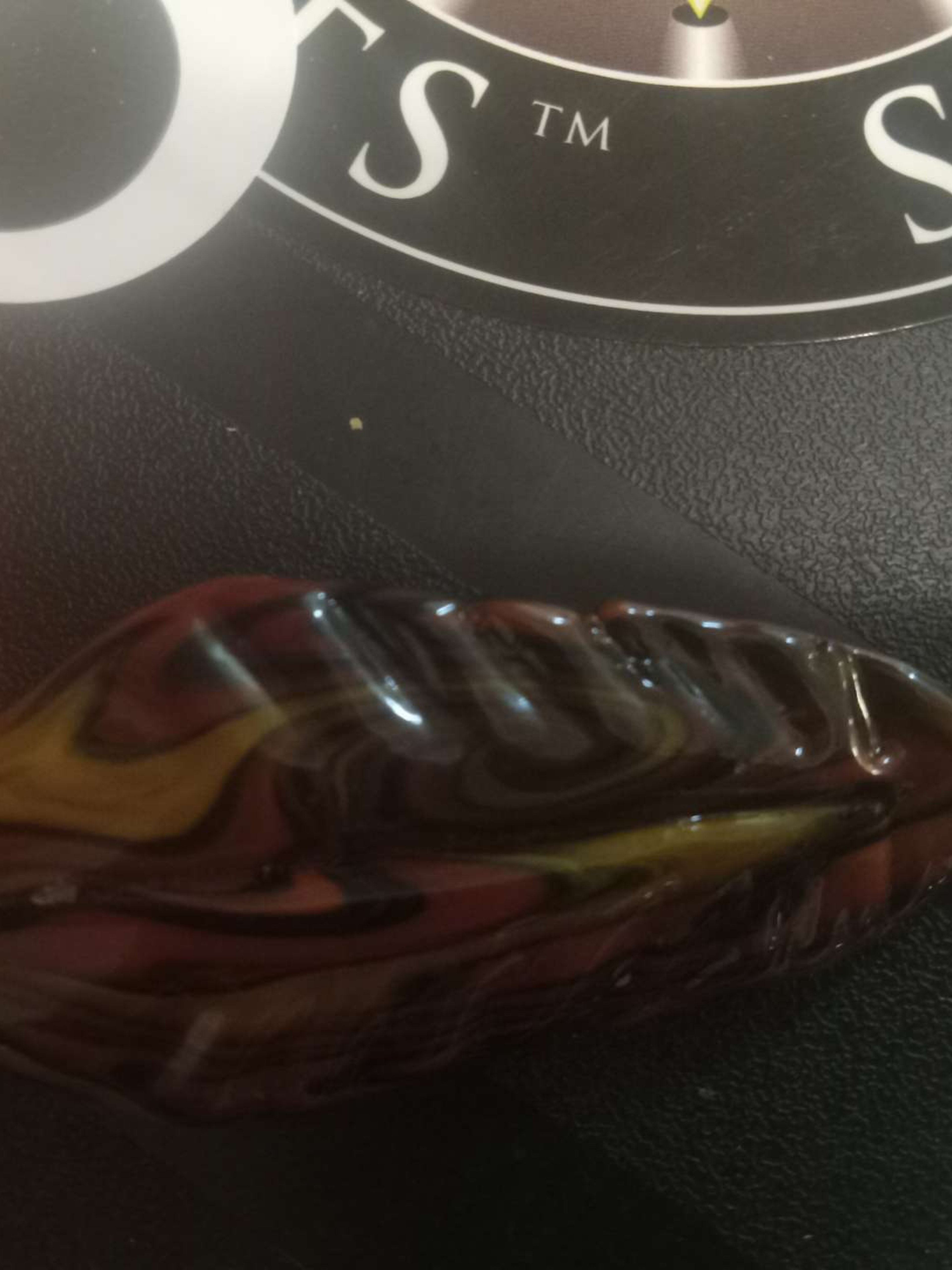 Preview pic of Leaf pendant