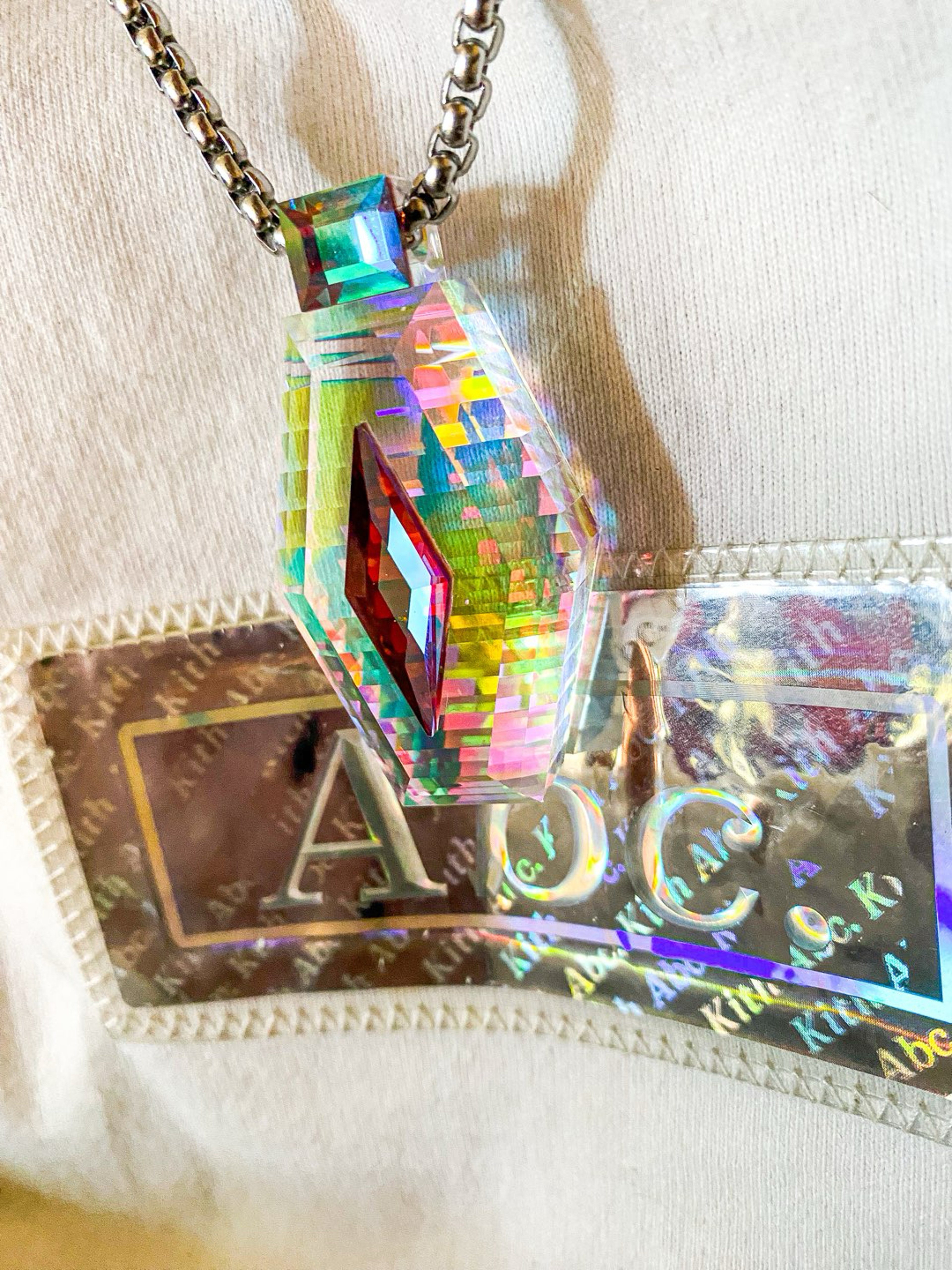 Preview pic of Kravin Glass Faceted XL Dichro Stacker