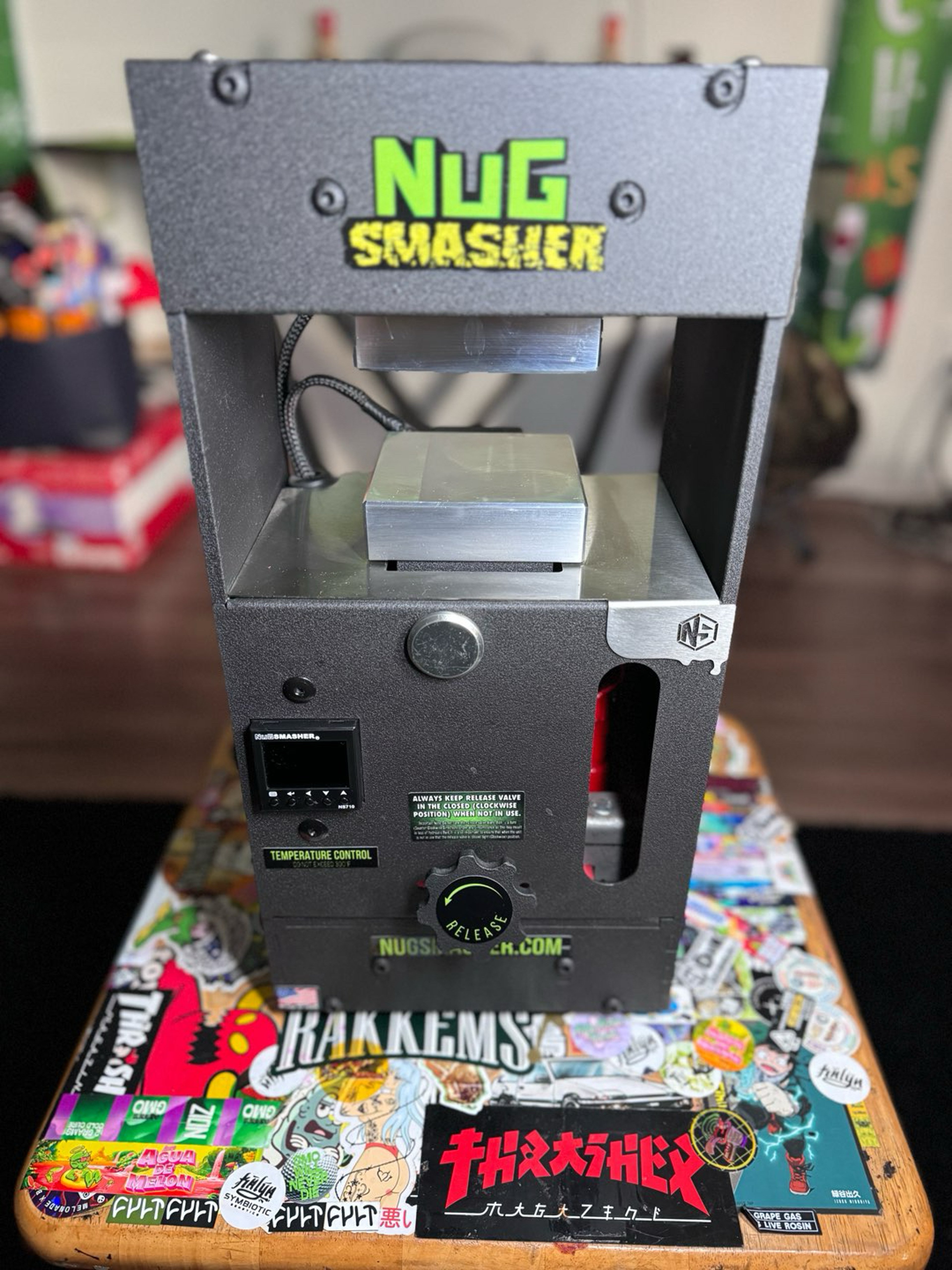 Preview pic of NugSmasher OG