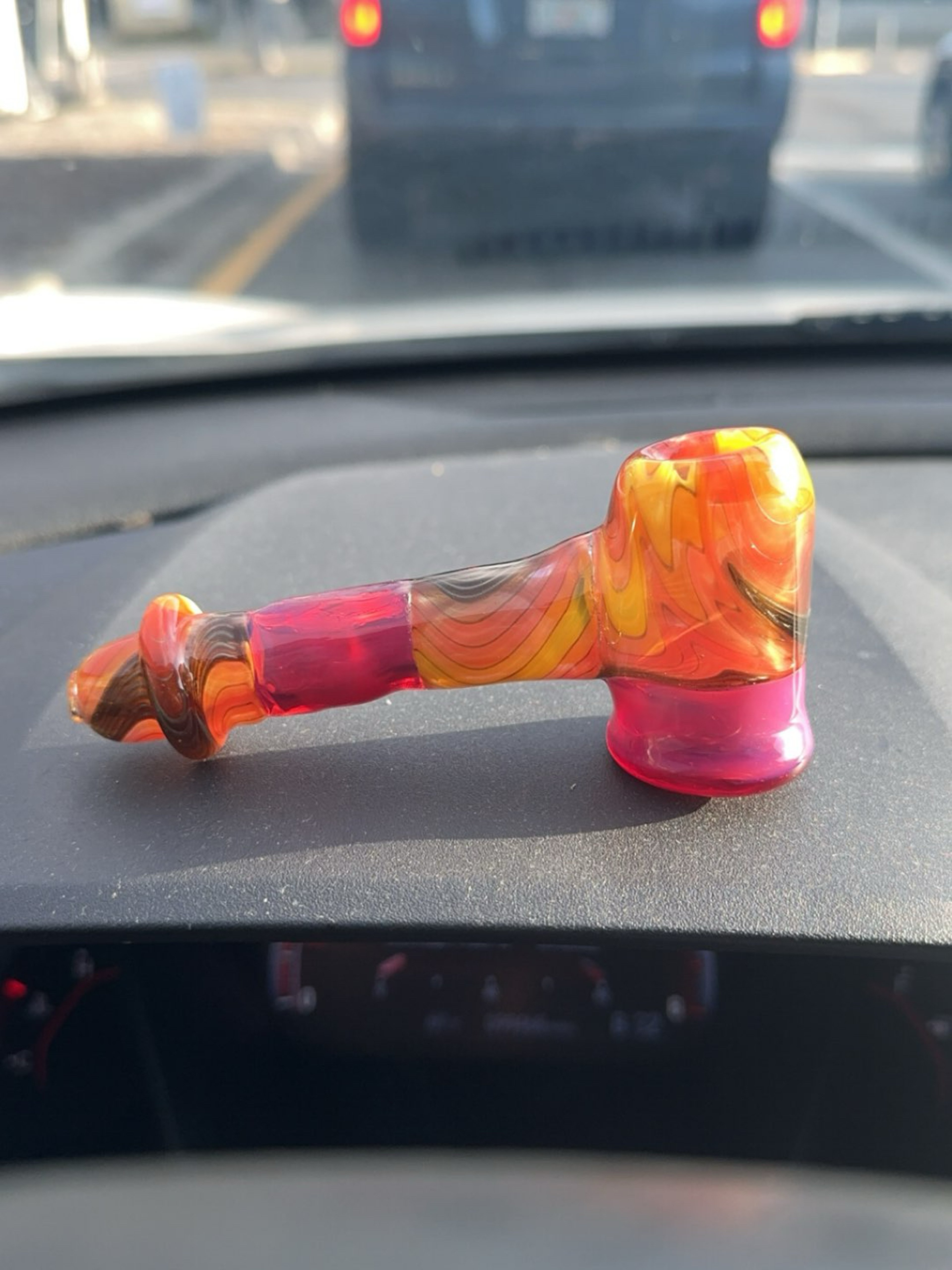 Preview pic of Wigwag telemagenta hammer pipe