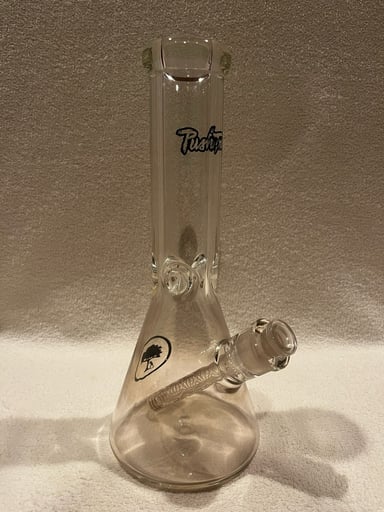 Preview pic of Black Label Push Trees Bong