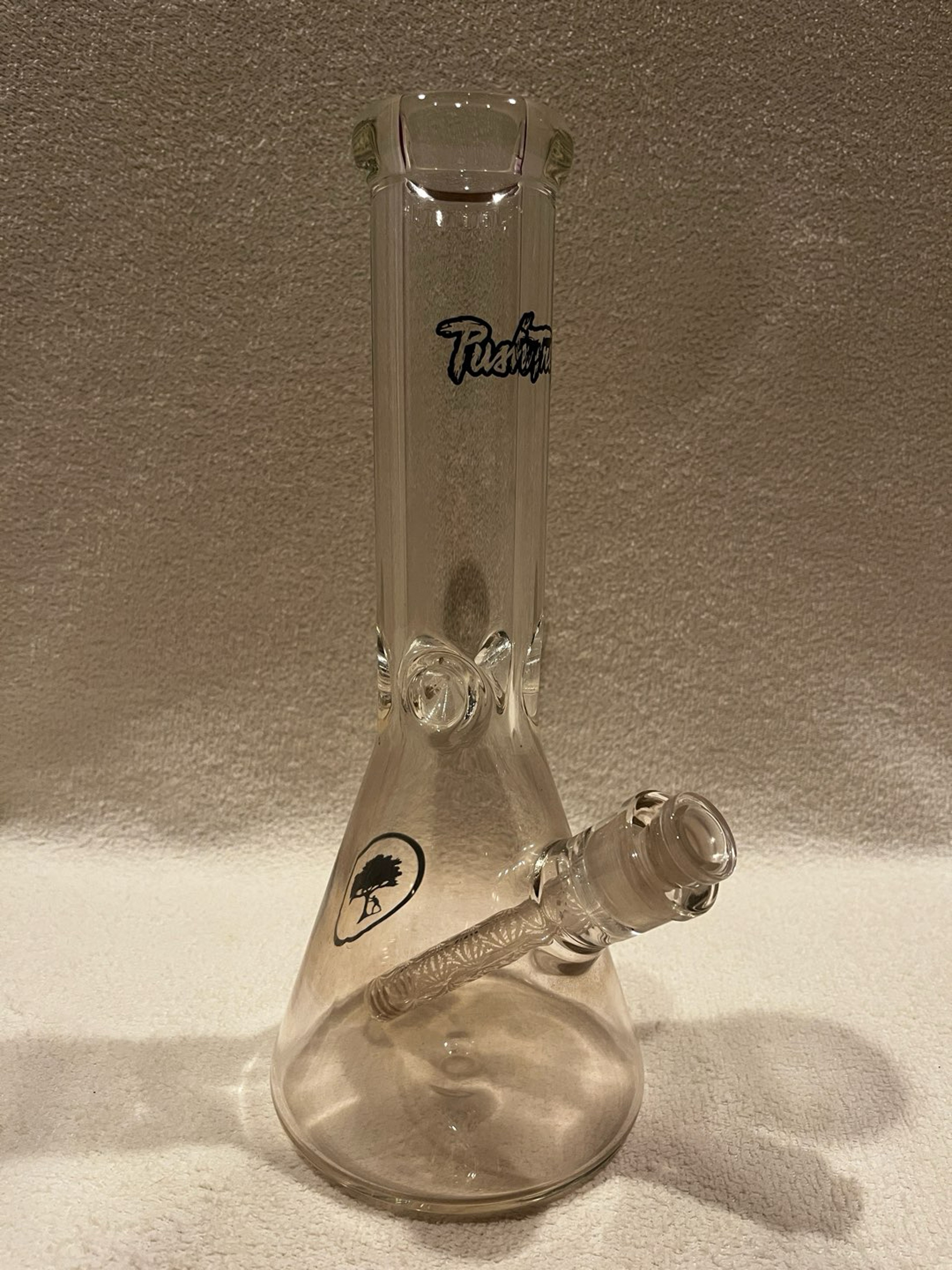 Preview pic of Black Label Push Trees Bong