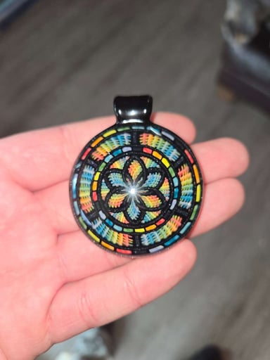 Preview pic of Dew 2021 Retticello line work Pendant