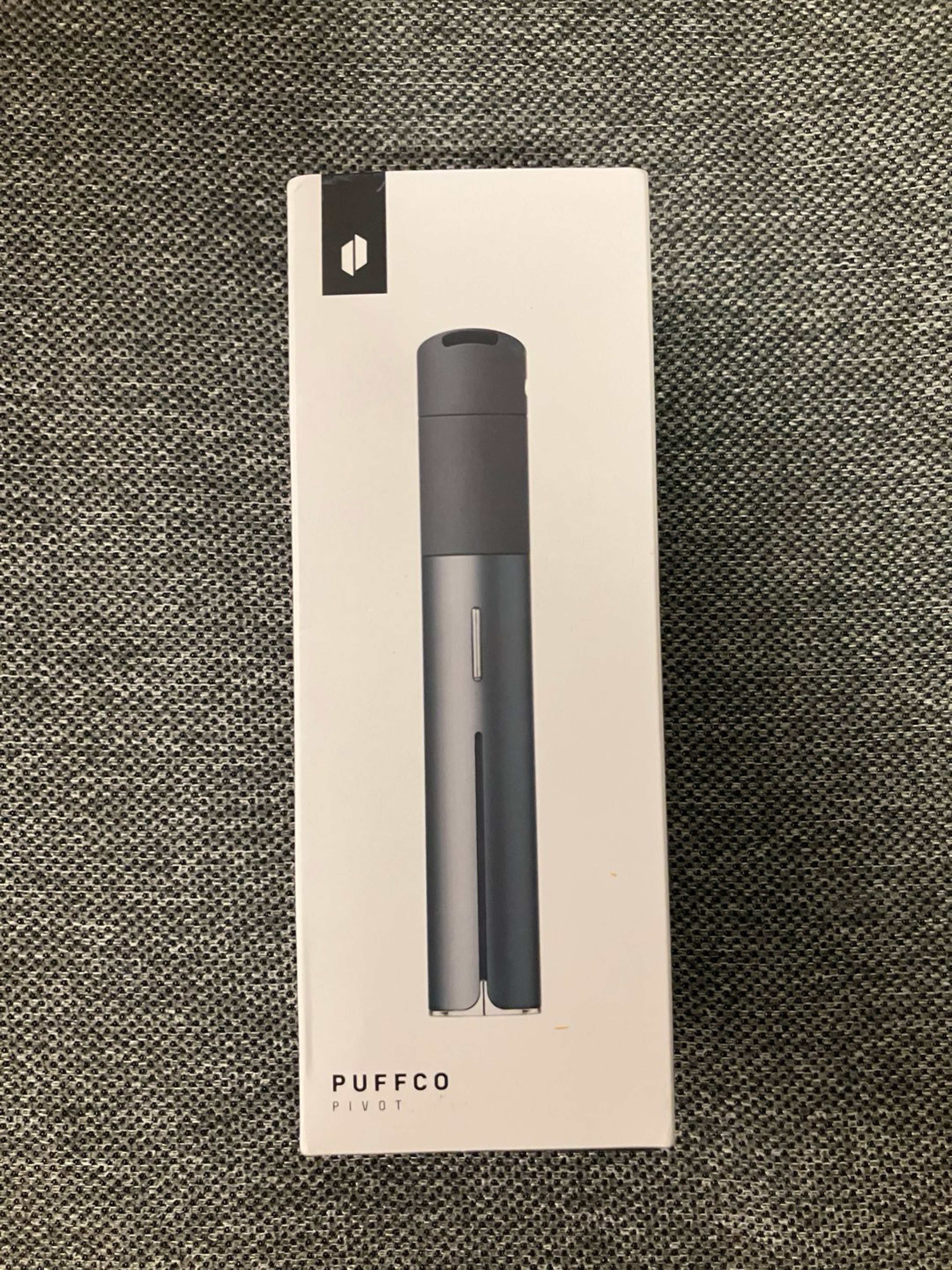 Preview pic of Puffco Pivot Onyx