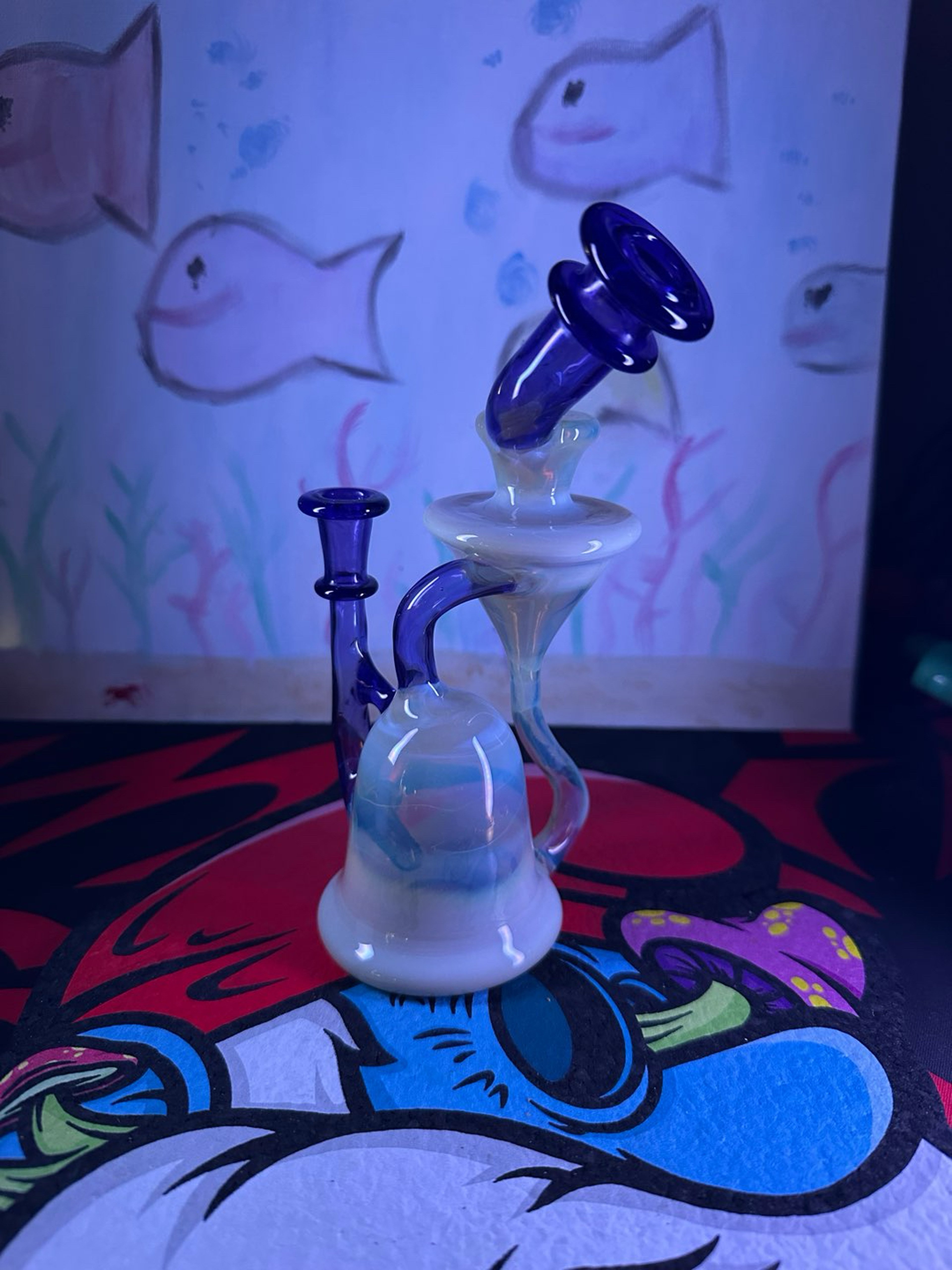 Preview pic of ManChild Glass Side Saddle Single Uptake Recycler