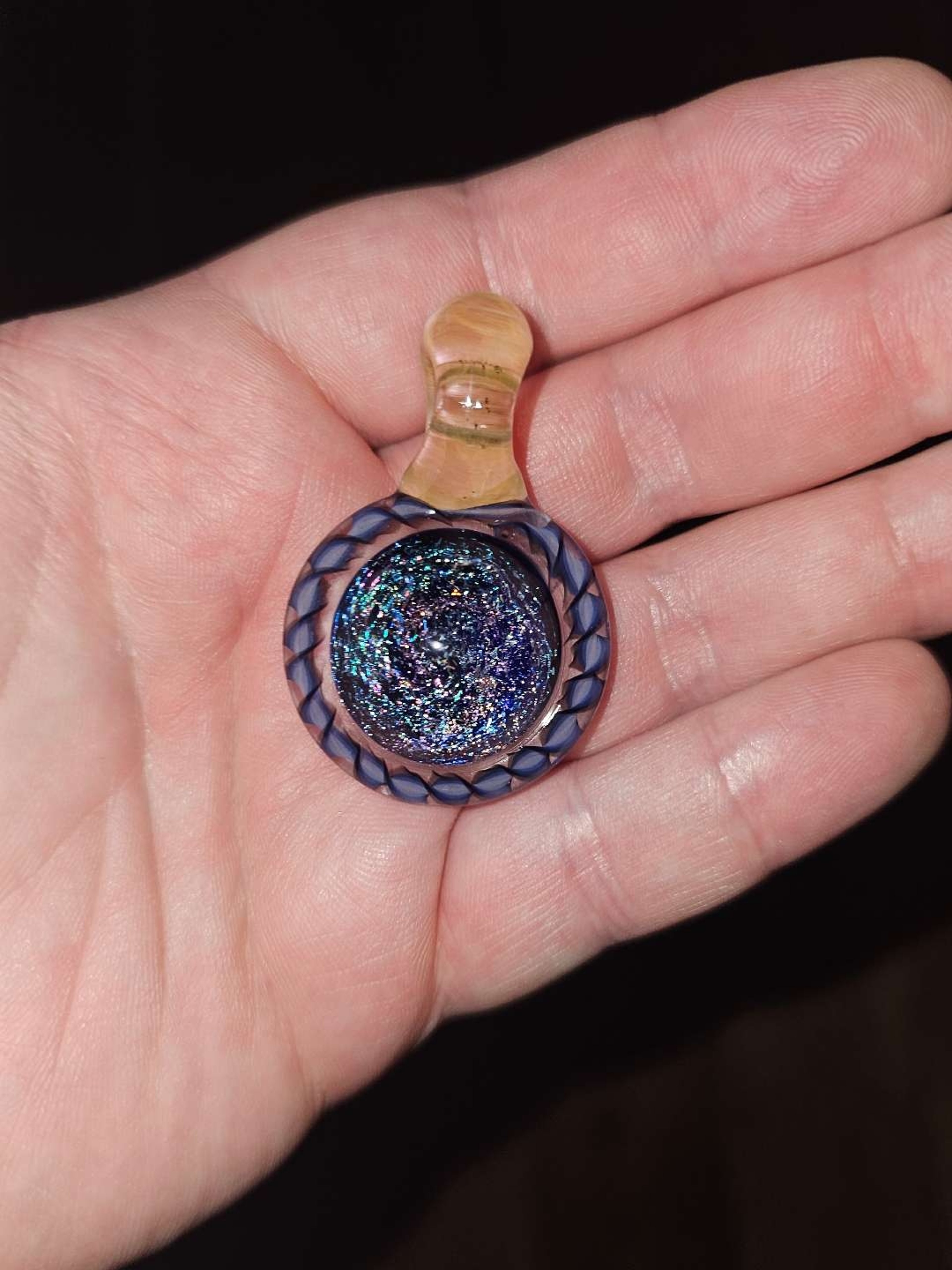 Preview pic of Willstar Pendant