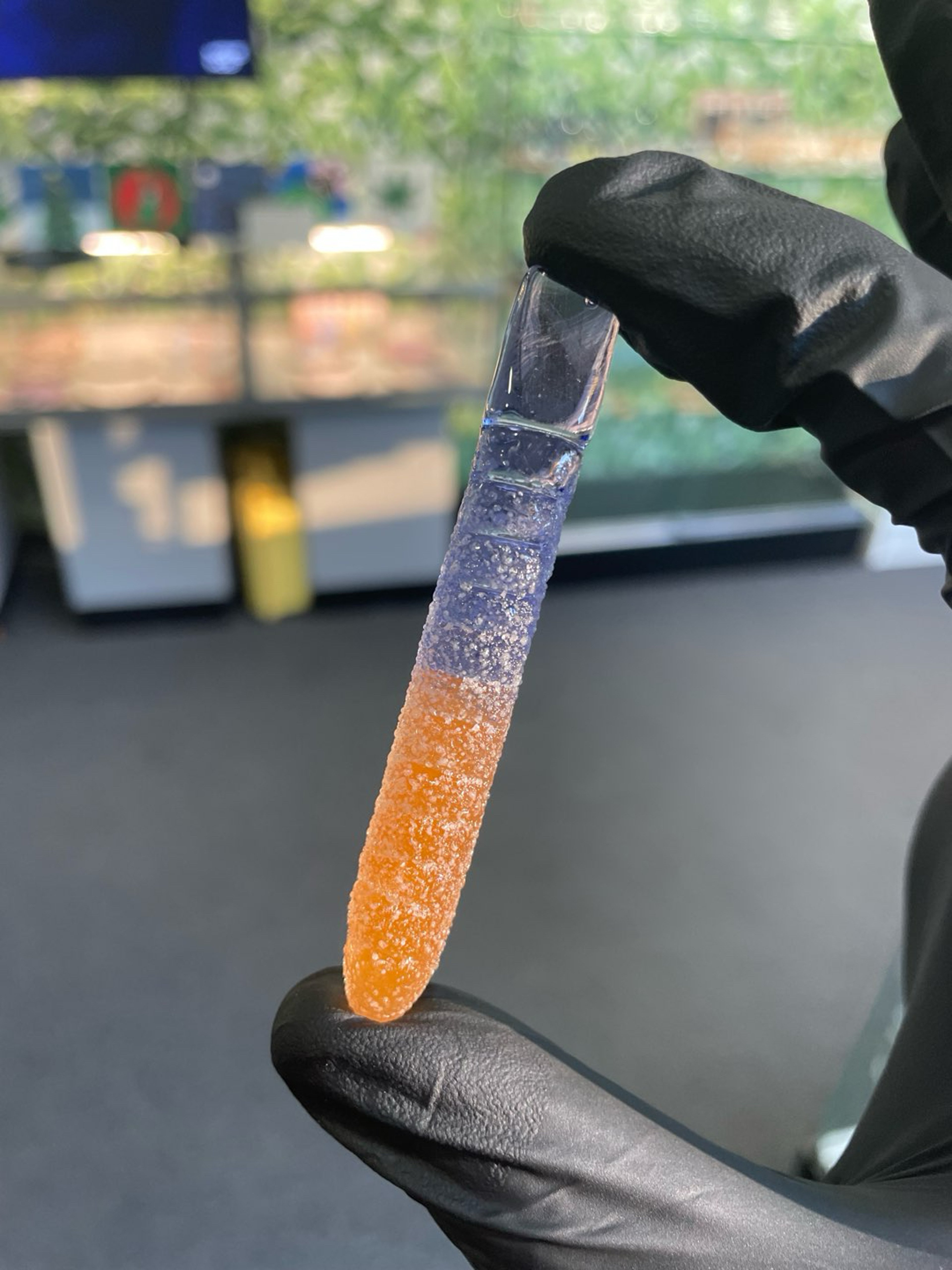 Preview pic of Emperial Glass Sour Worm Chisel tool Purple/Orange