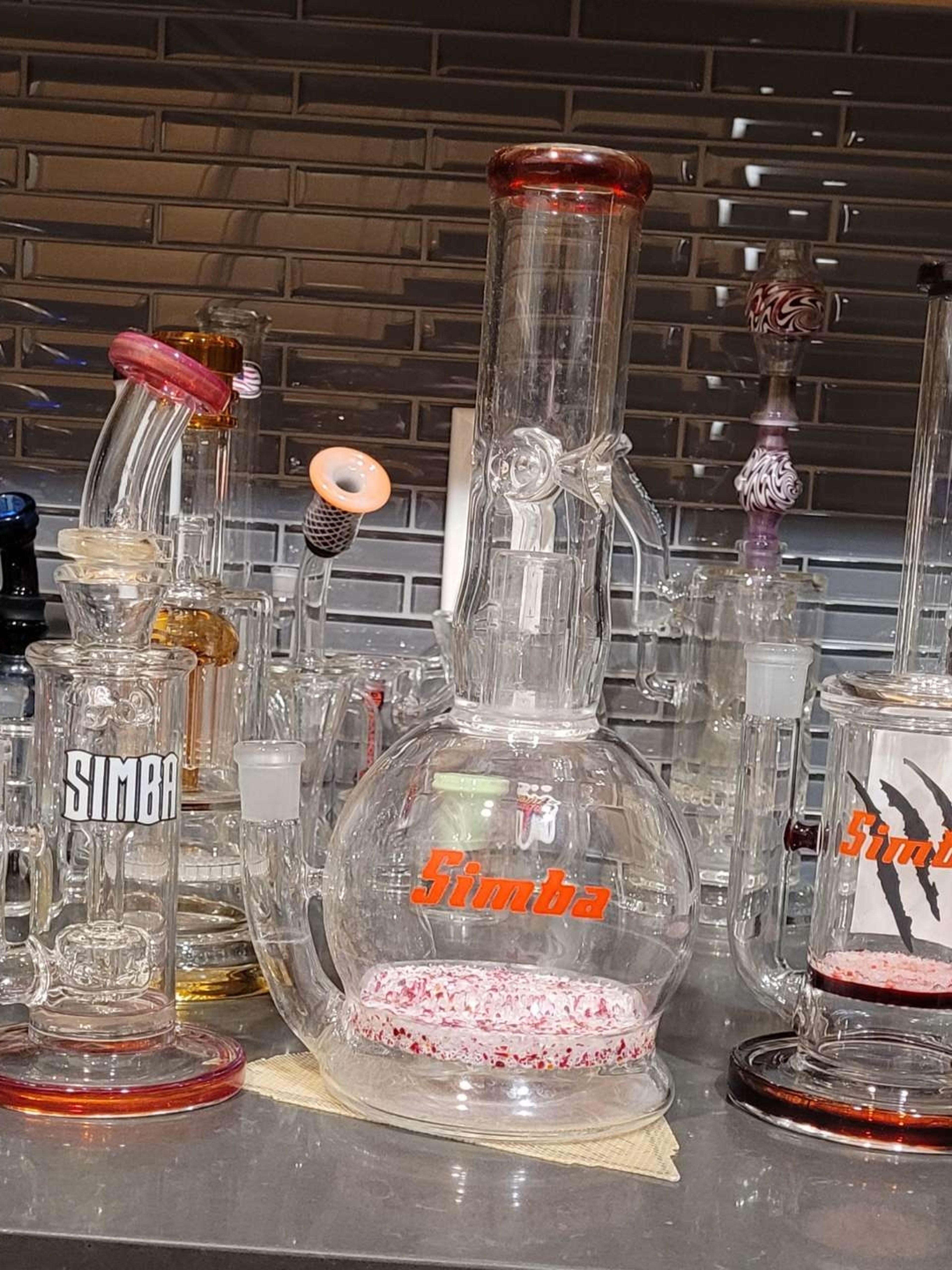 Preview pic of Simba Glass! 3 pieces for sale