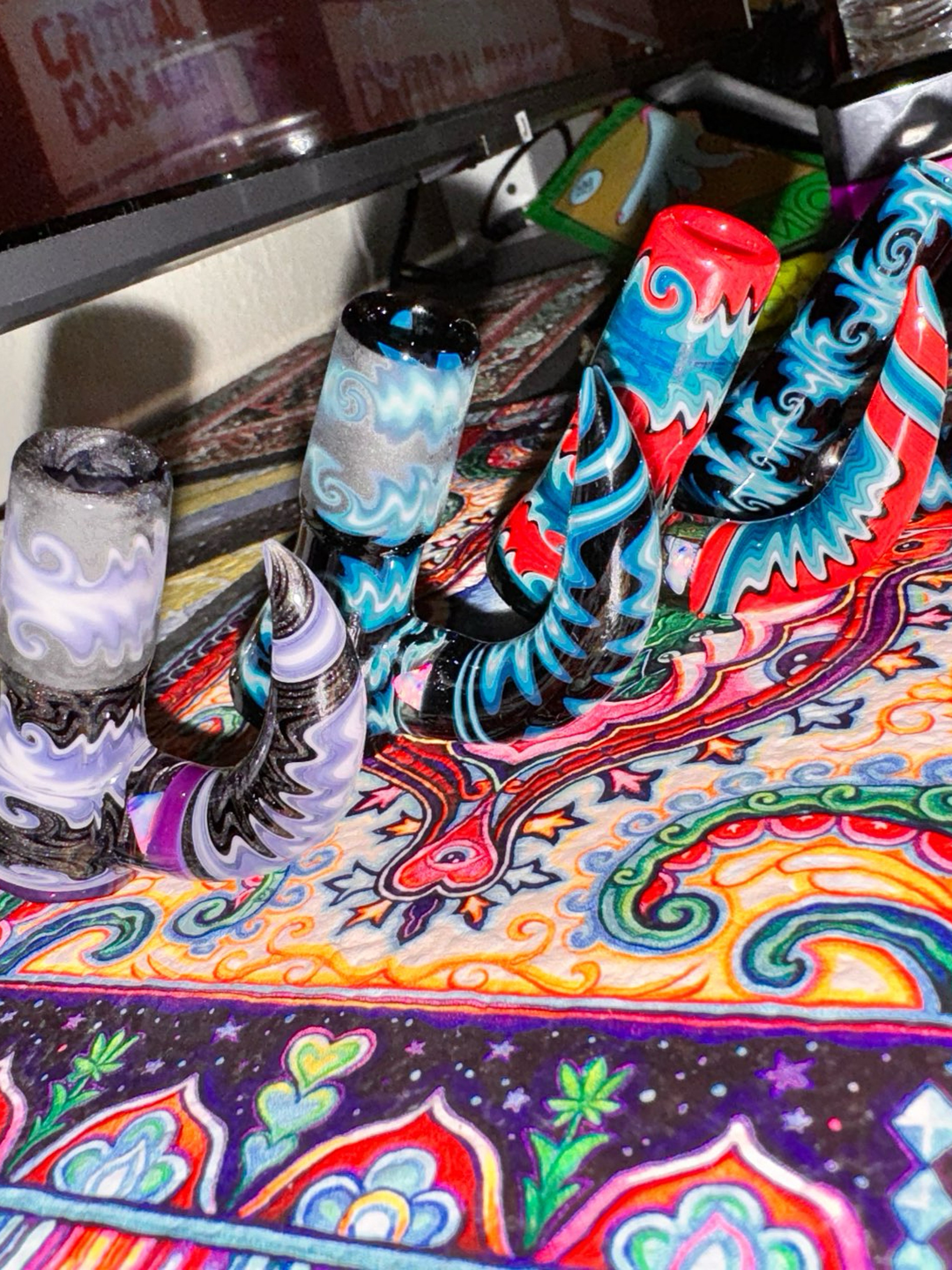 Preview pic of Rickert glass 18mm bowls fully worked (open 2 offers)