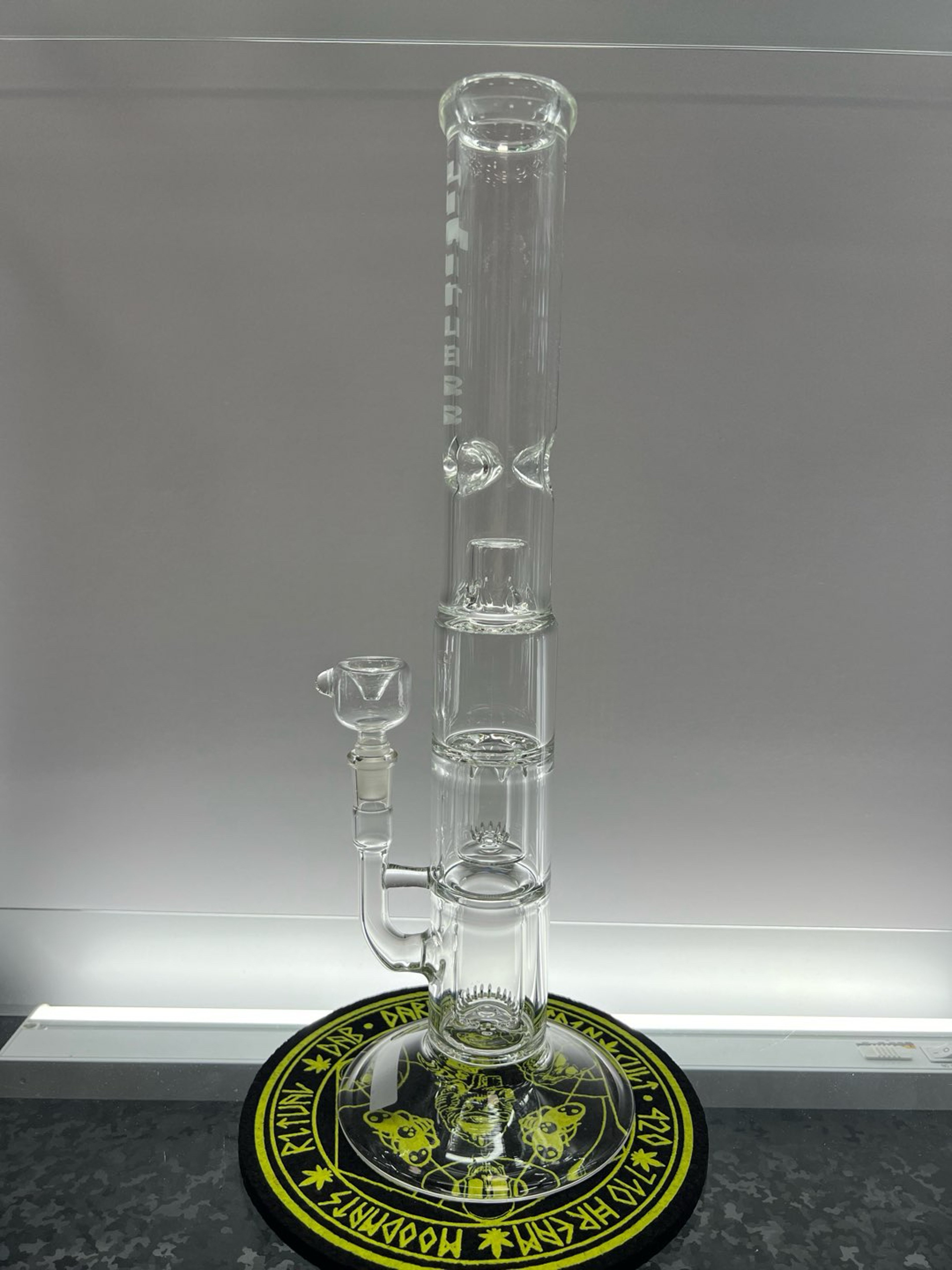 Preview pic of Limitless double shower head
