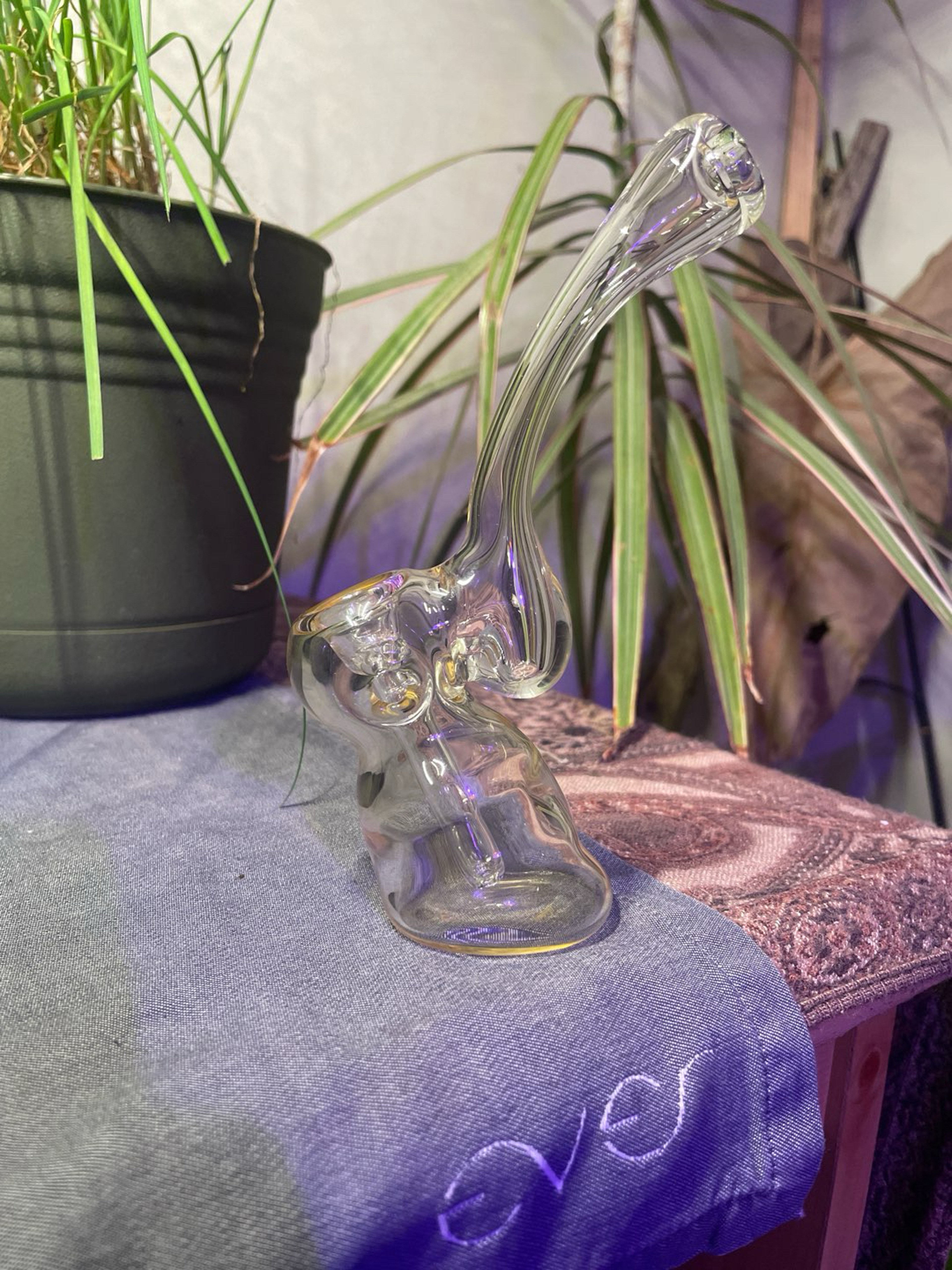 Preview pic of Squatted Standing Bubbla by TBearGlass