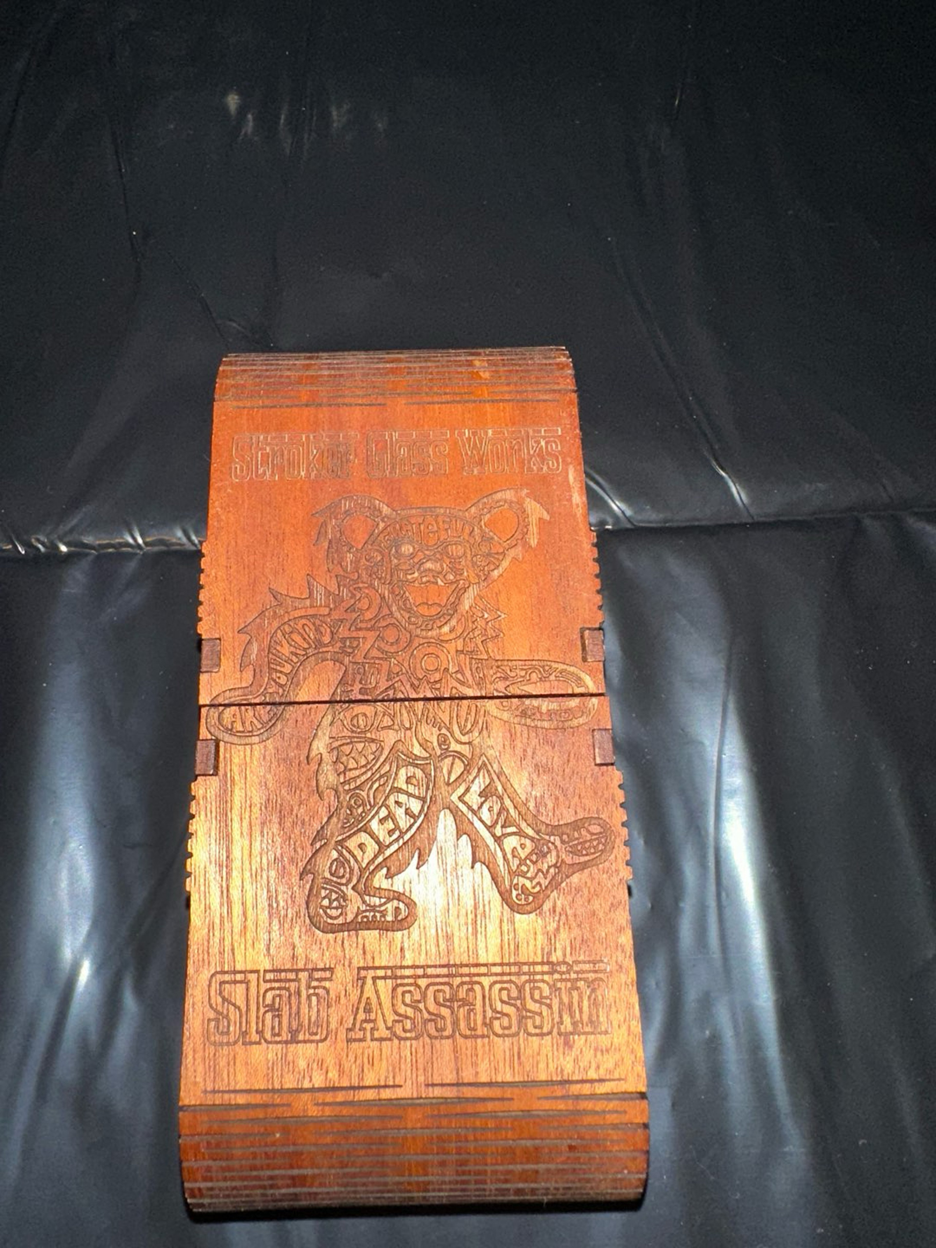 Preview pic of Stroker glass works slab assassin greatful dead edition