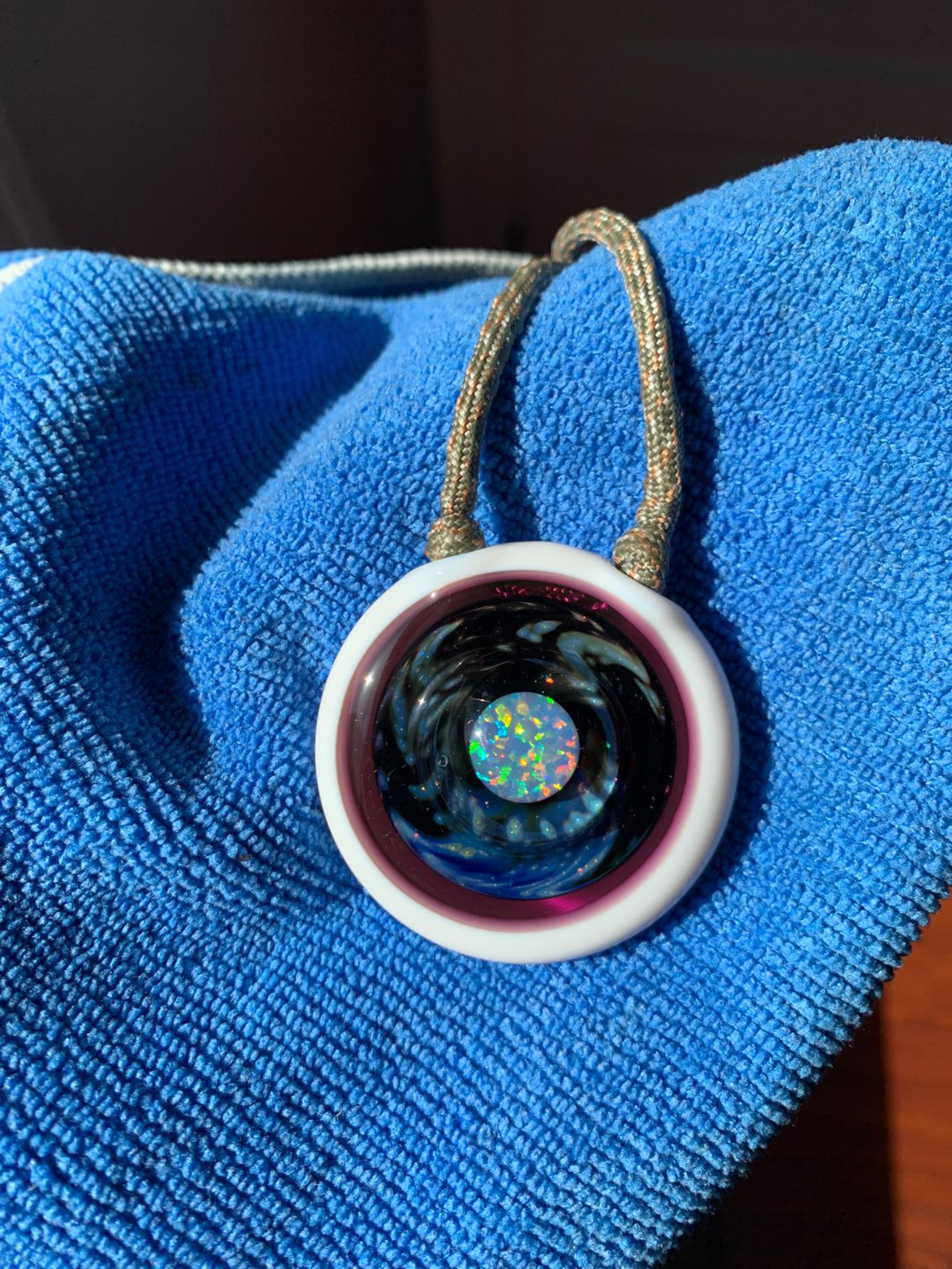 Preview pic of Big Z disc pendant