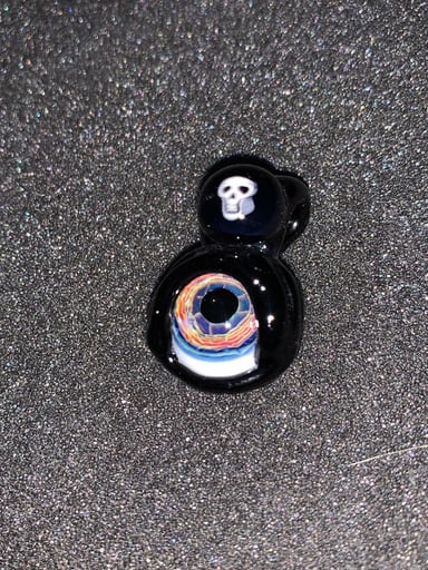 Preview pic of Eyeball pendant