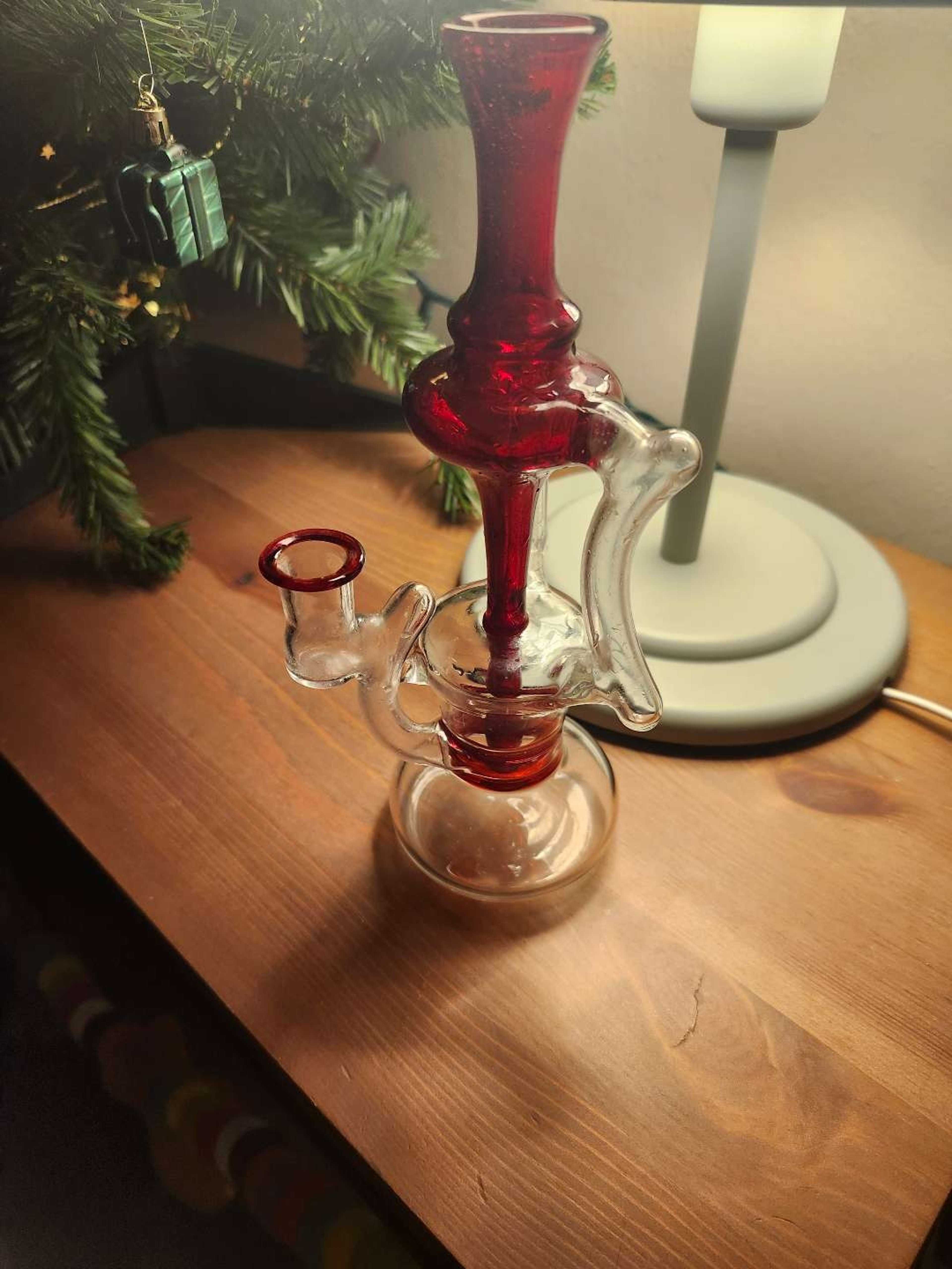 Preview pic of Blais Glass 2016 Recycler (Red Elvis and Clear)