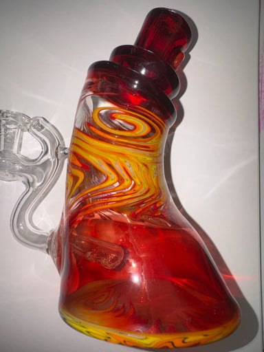 Preview pic of Spray can bottle