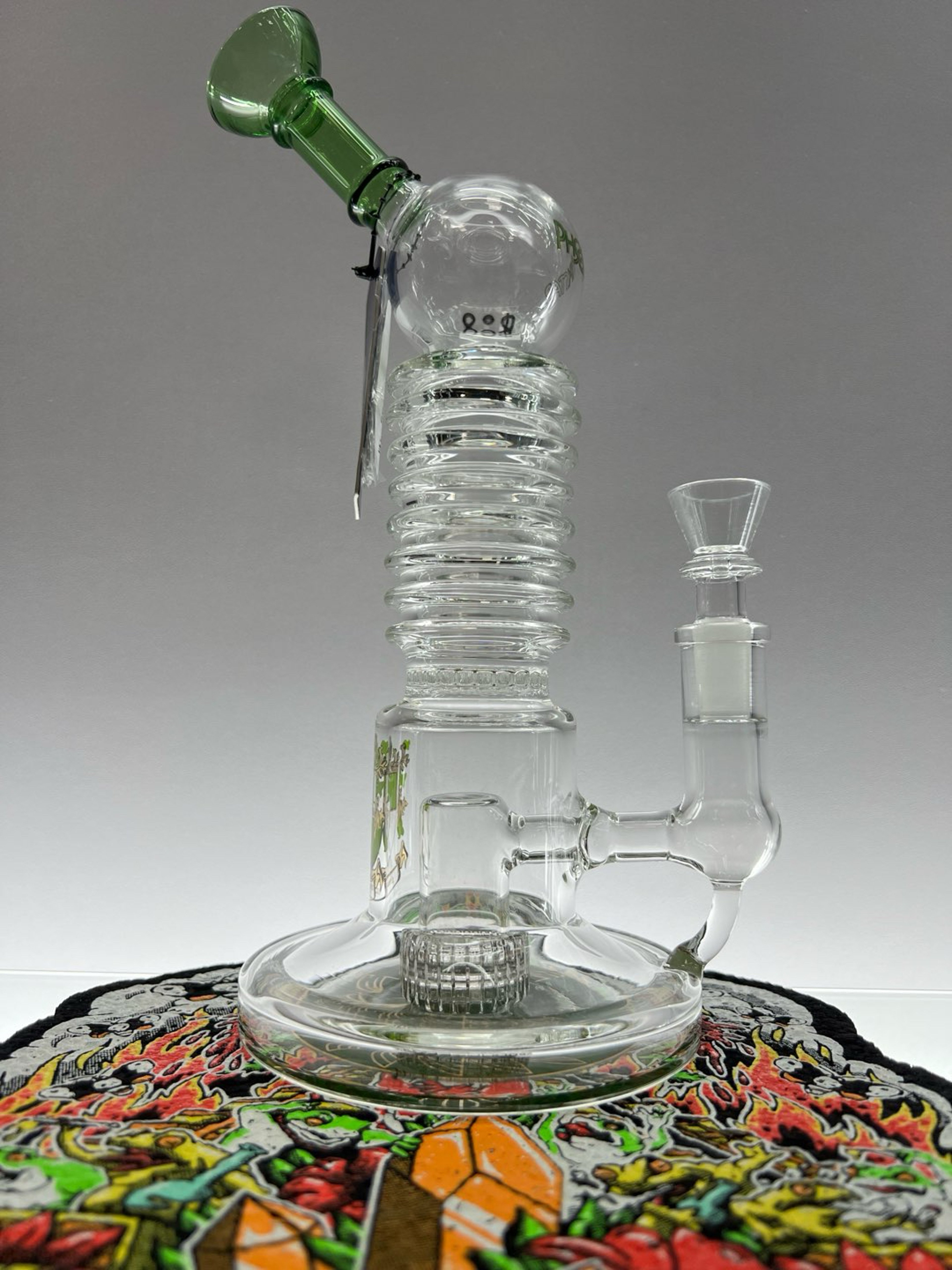 Preview pic of 10.5” 14mm - shower heard +honey comb perc