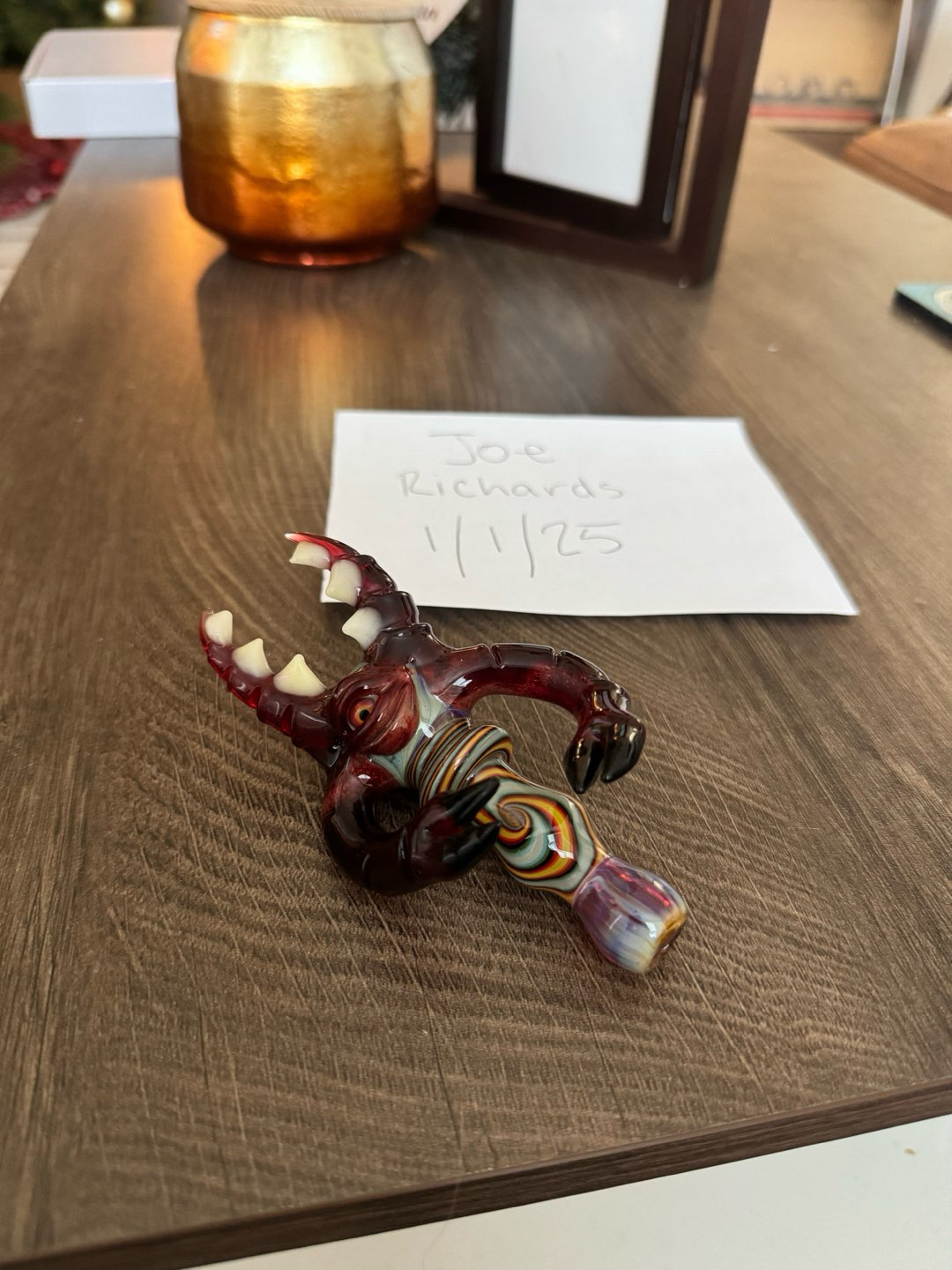 Preview pic of Salt x Robert Bank collab chillum