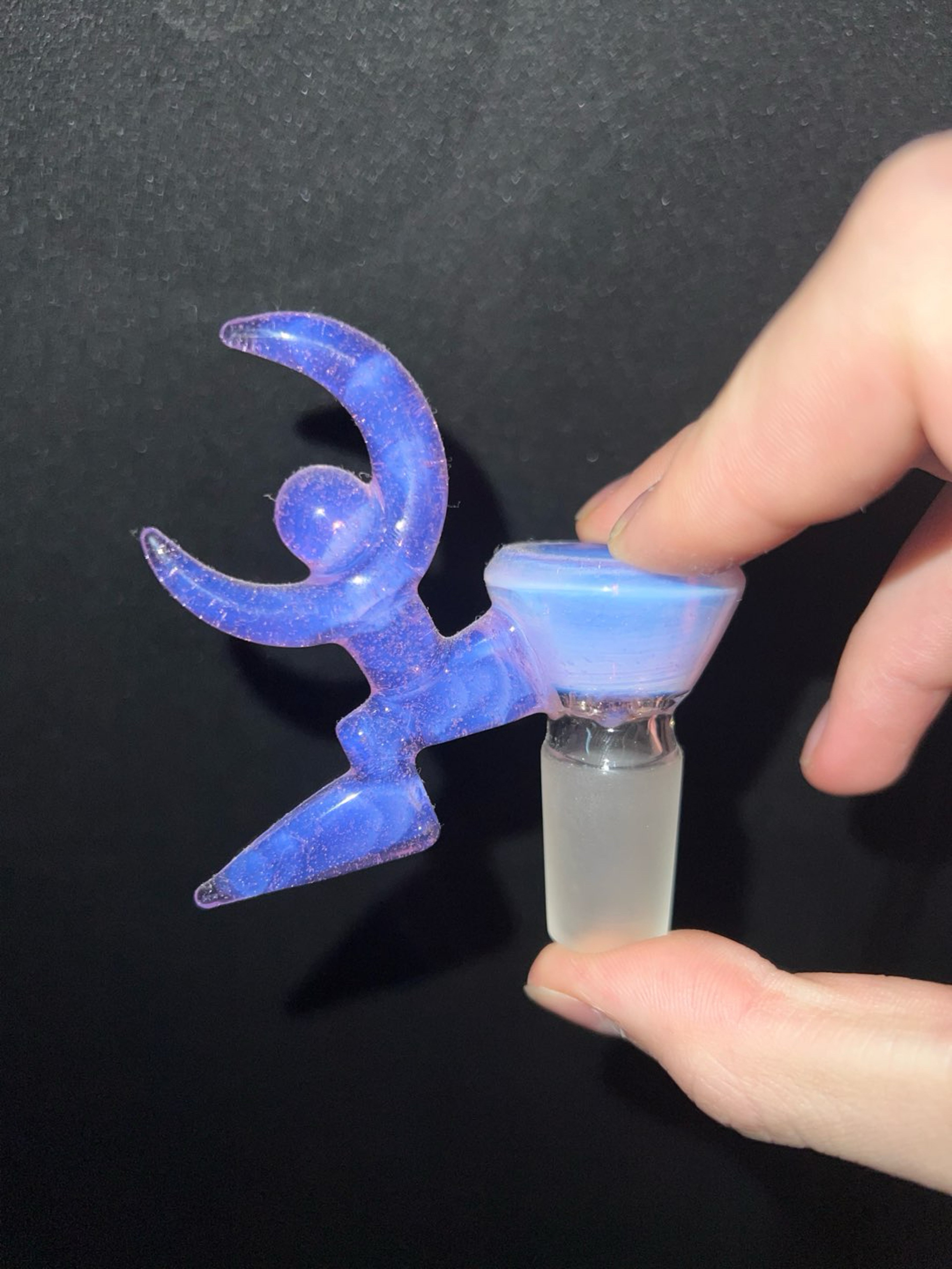 Preview pic of Elmolloboro x sizzlesnapsglass crescent lightning bolt 18mm