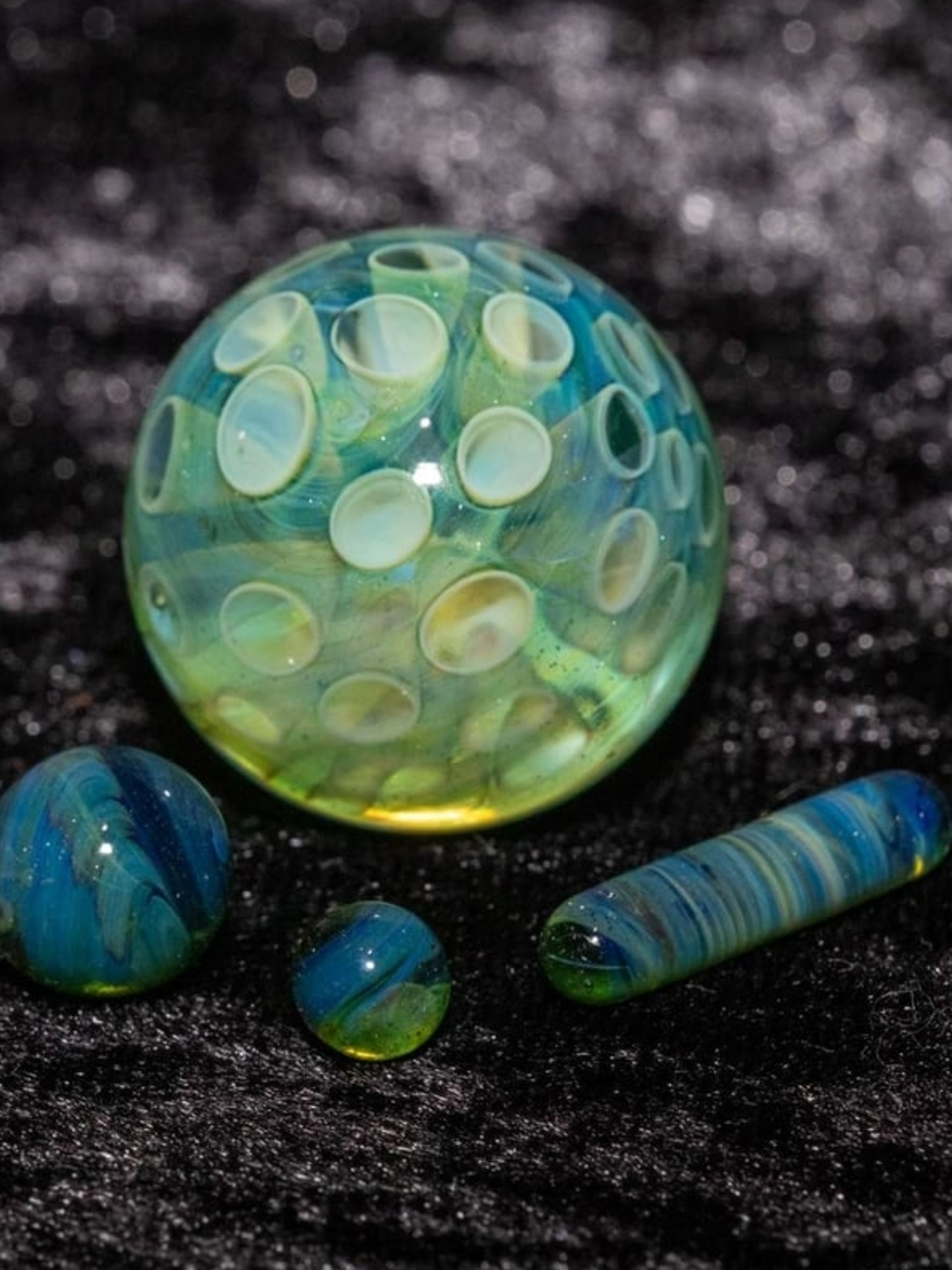 Preview pic of Silver Flambe Honeycomb Marble Set (4 Piece)