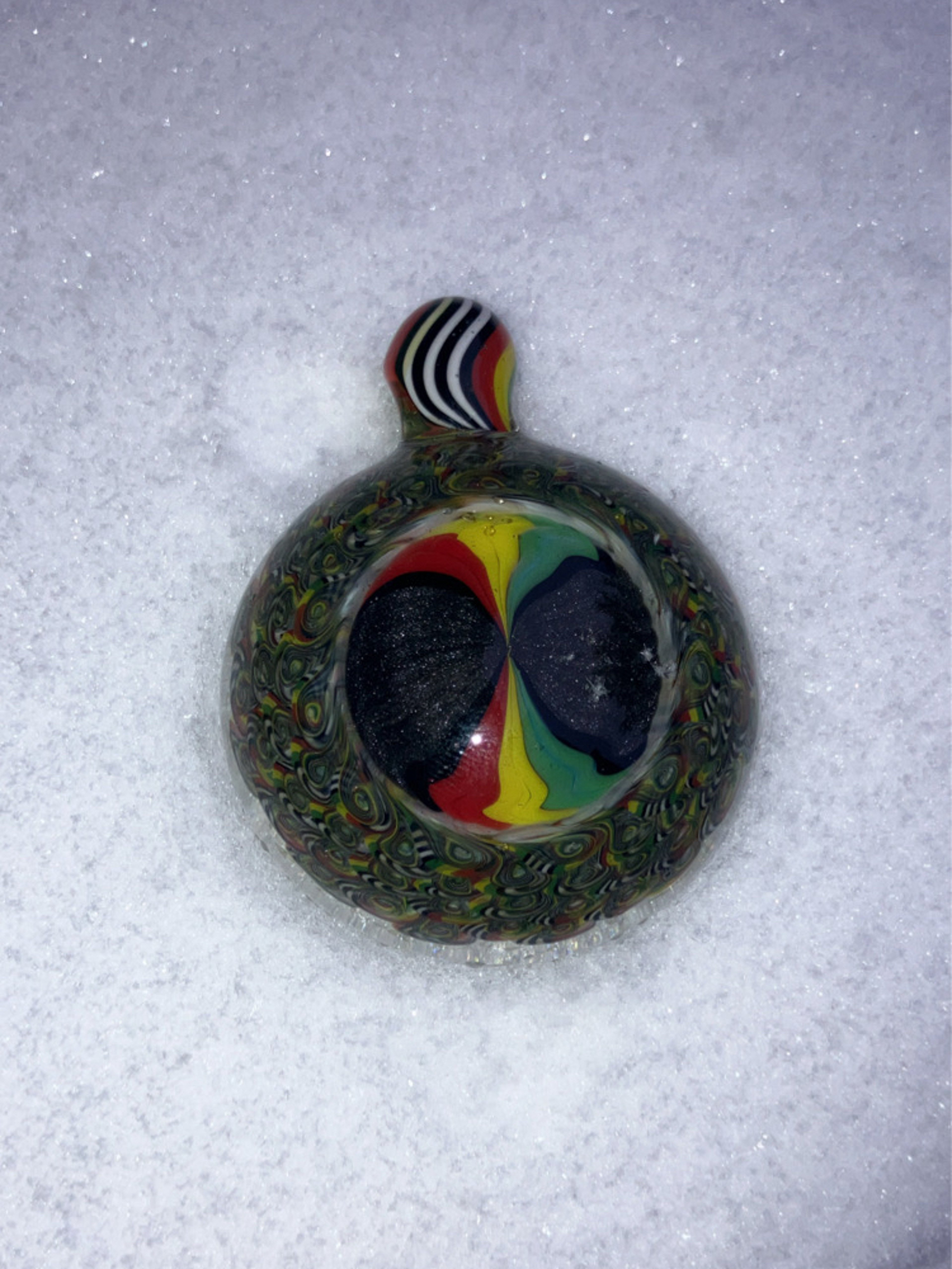 Preview pic of Sap glass Rasta pendant
