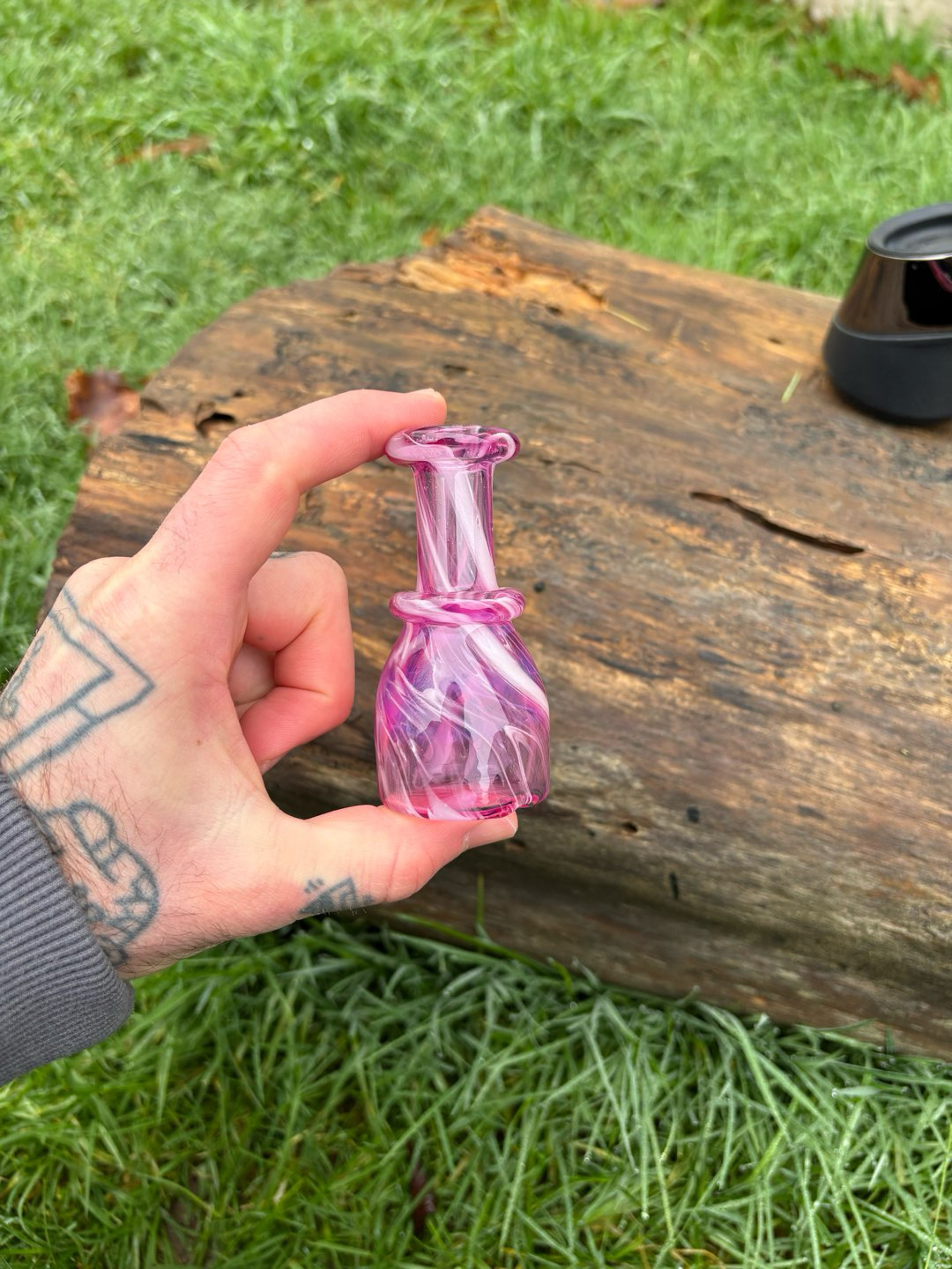 Preview pic of Phoenix rose quartz Puffco dry top
