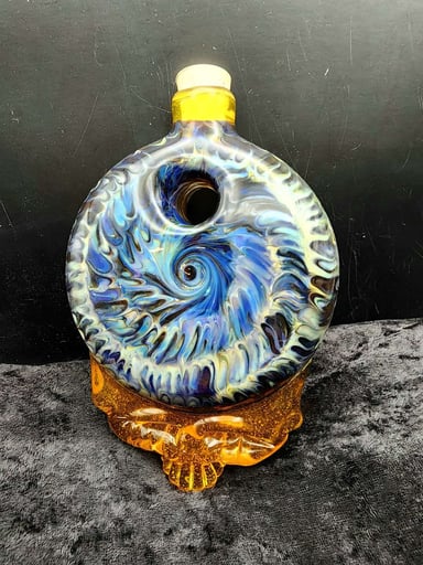 Preview pic of Rhythm Glass Stealie Flask