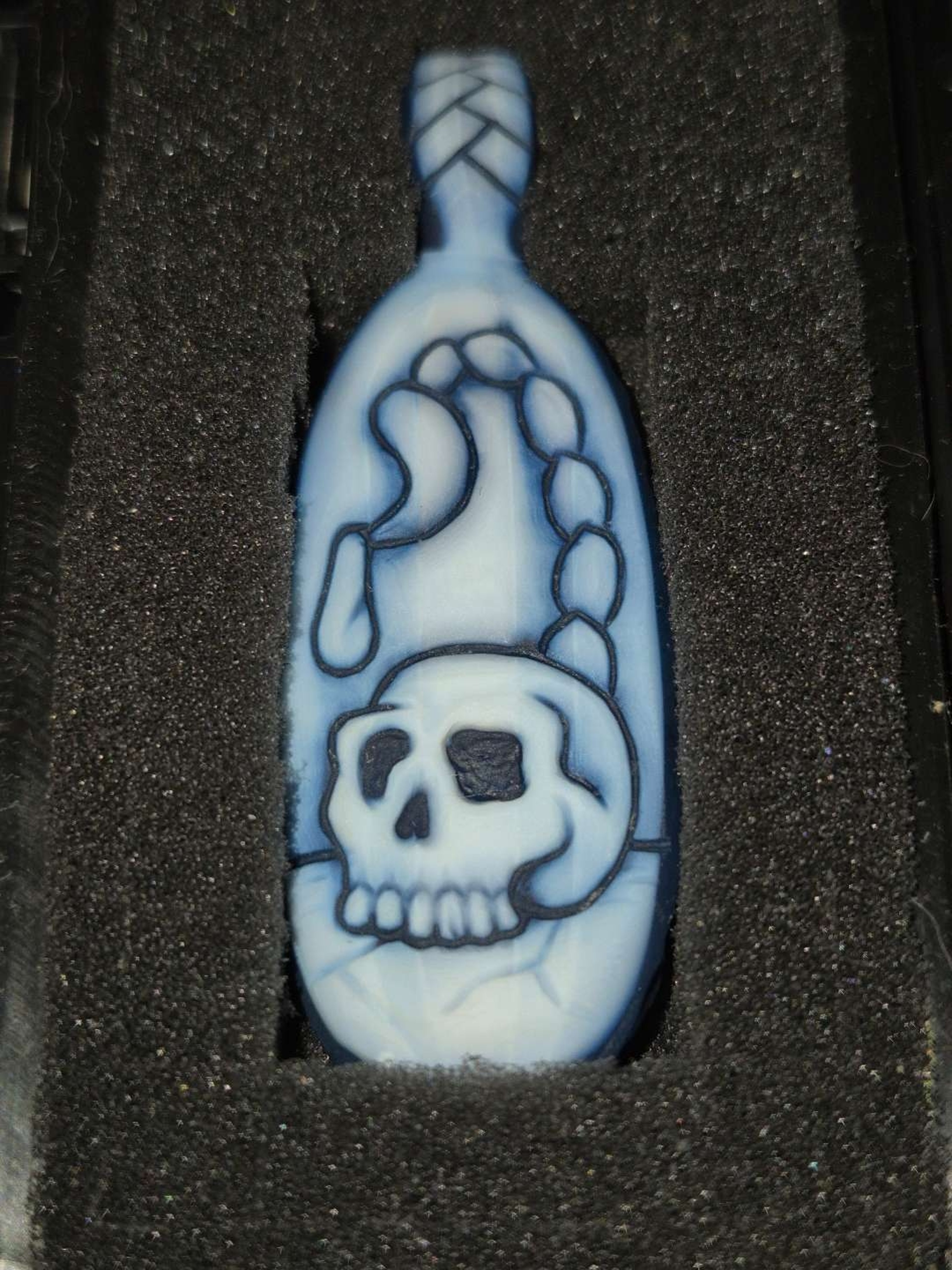 Preview pic of Carved Skull Scorpion pendent