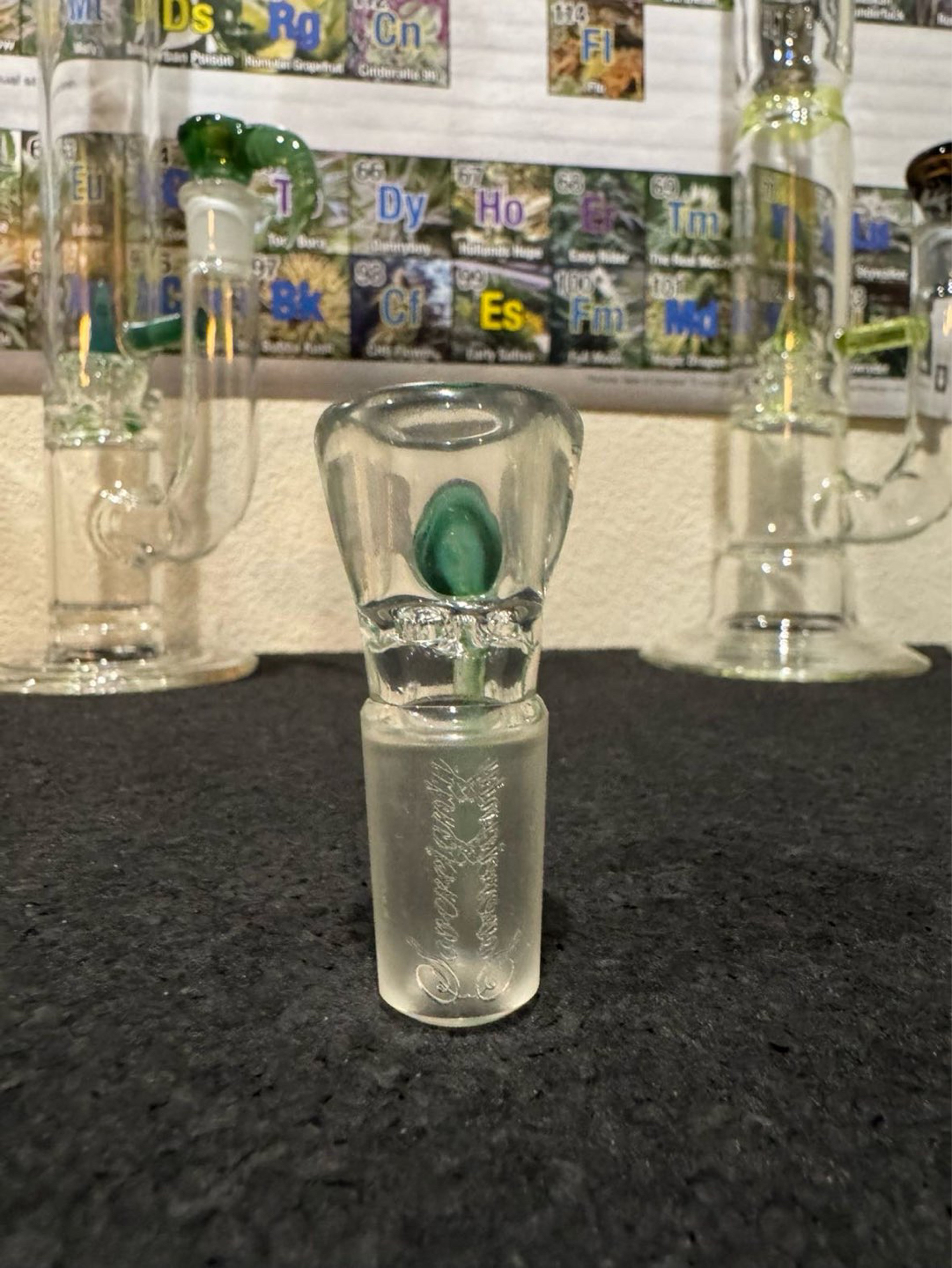 Preview pic of 15’ Sovereignty 4 hole Granny Smith