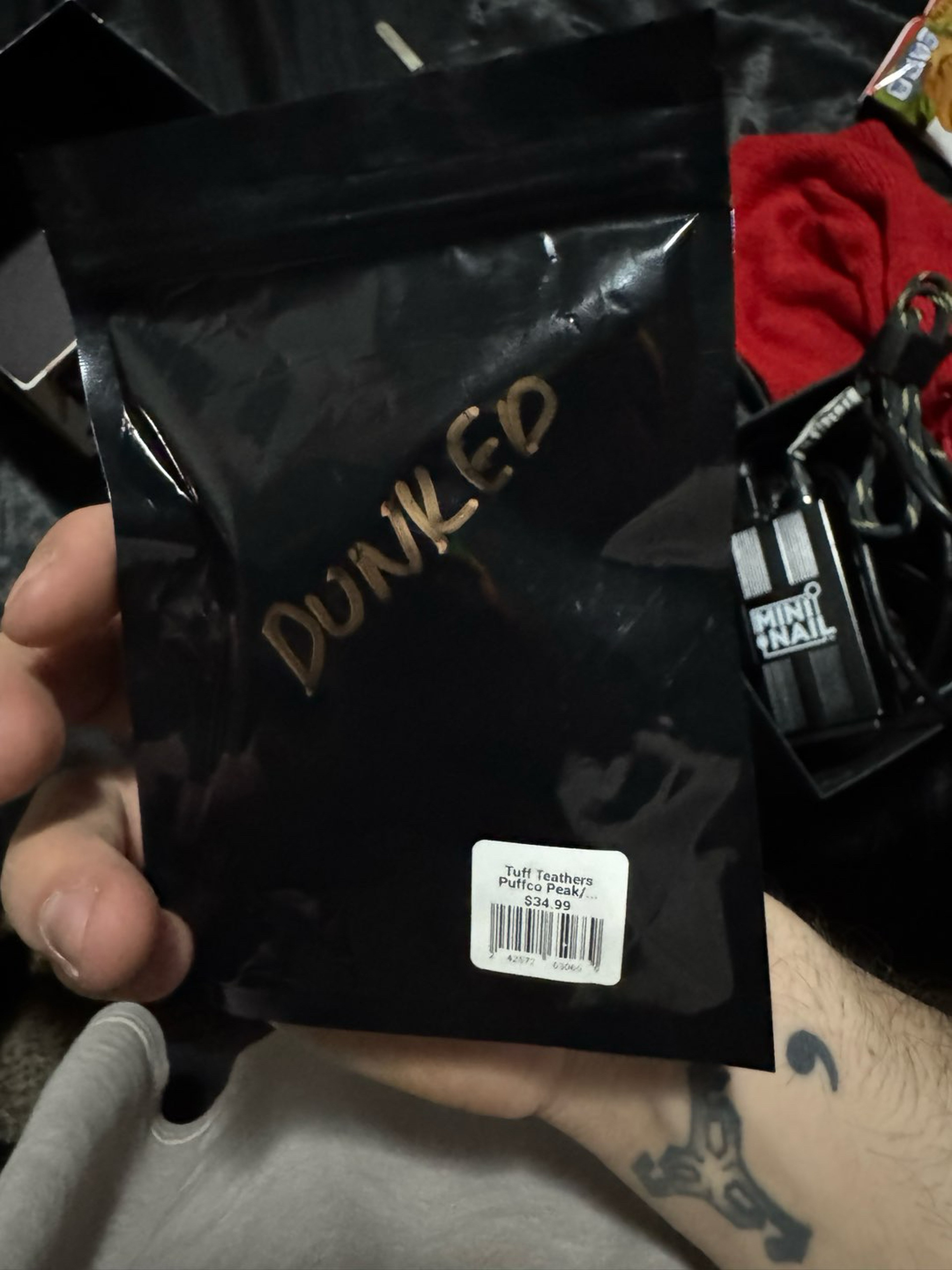 Preview pic of Dunked Tuff Tether puffco peak
