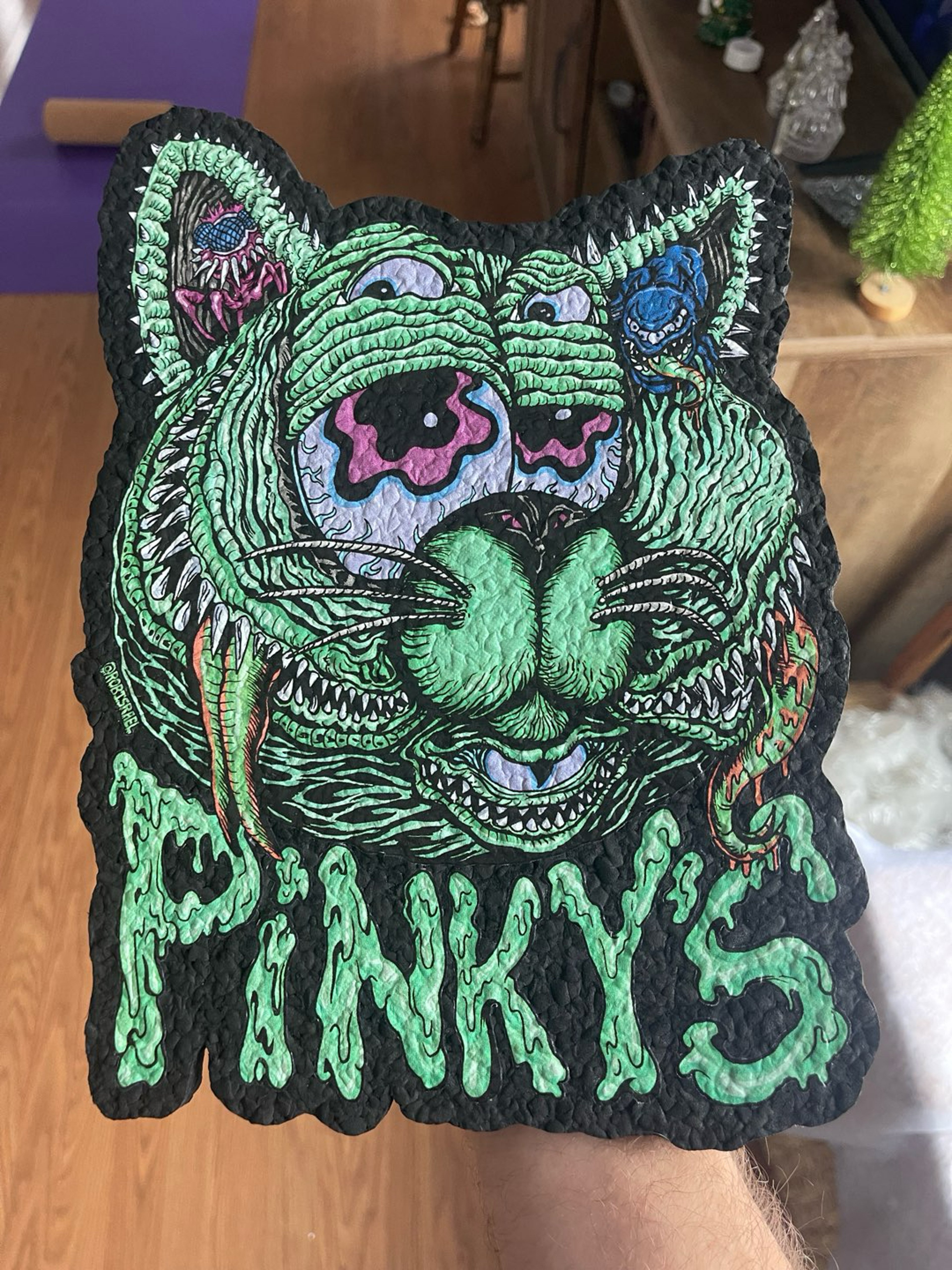 Preview pic of Pinky’s x RobIsrael moodmat