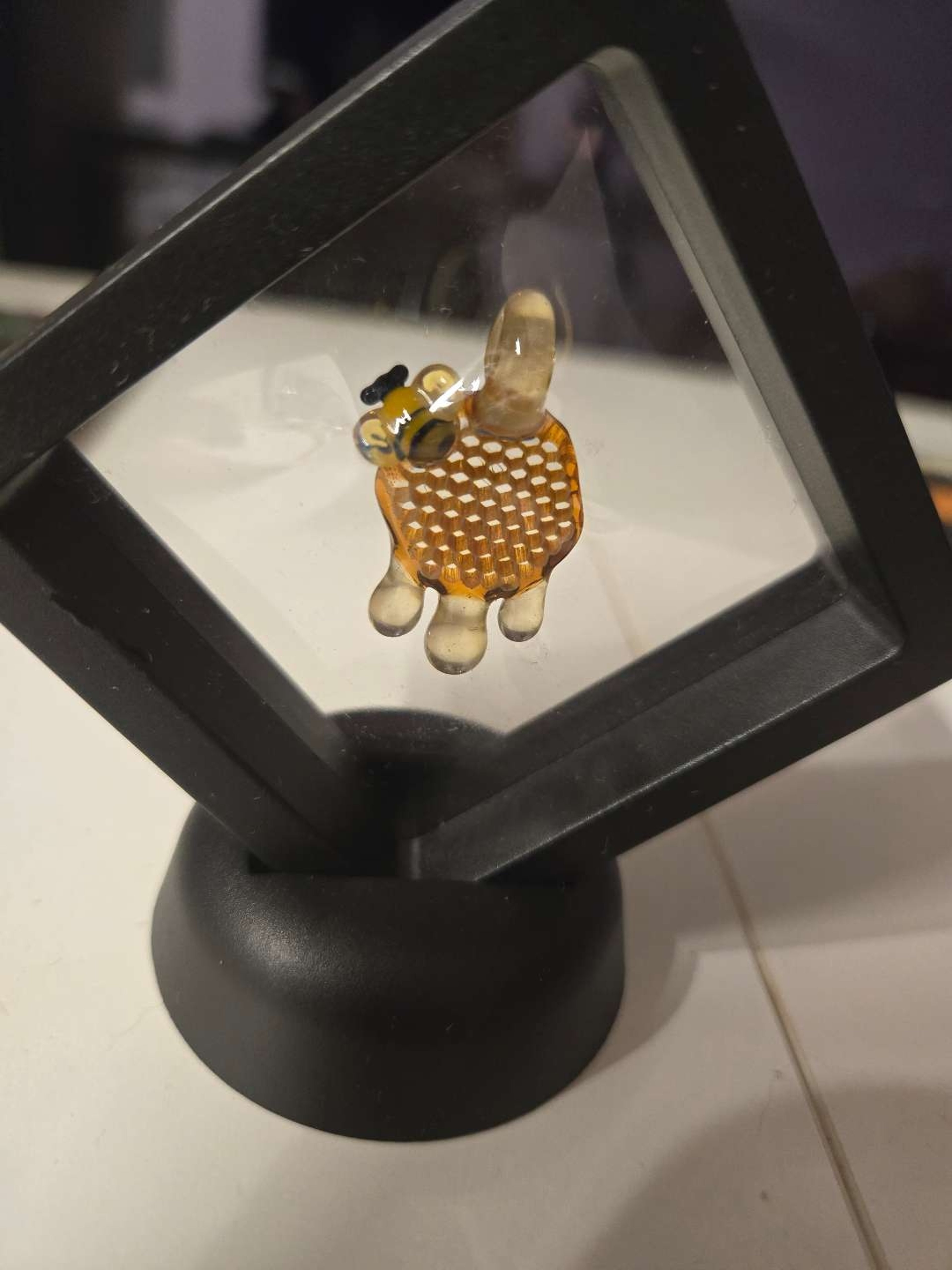 Preview pic of Joe P Honey Colb Pendant