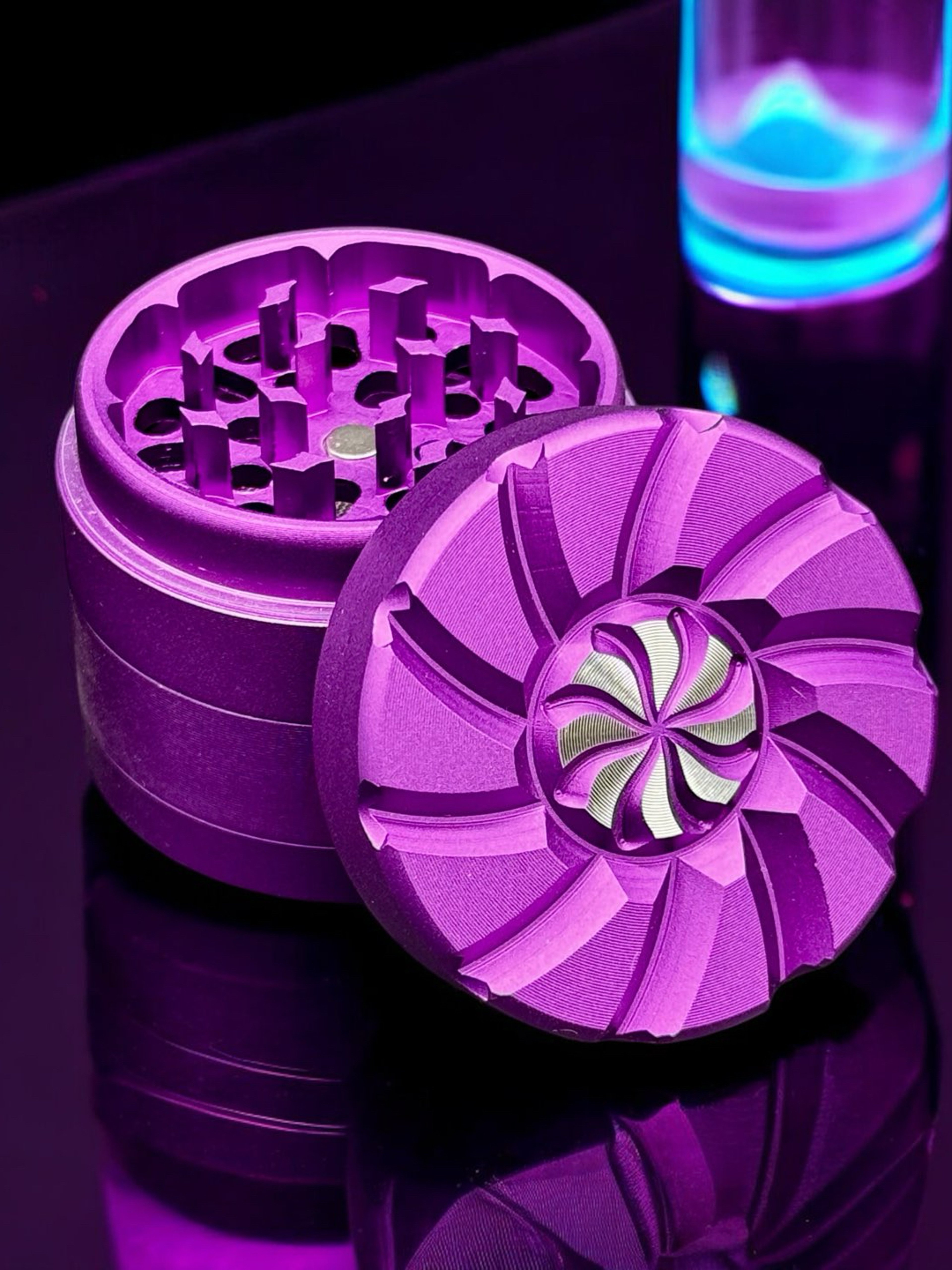 Preview pic of Aluminum Herb Grinder Cute Design