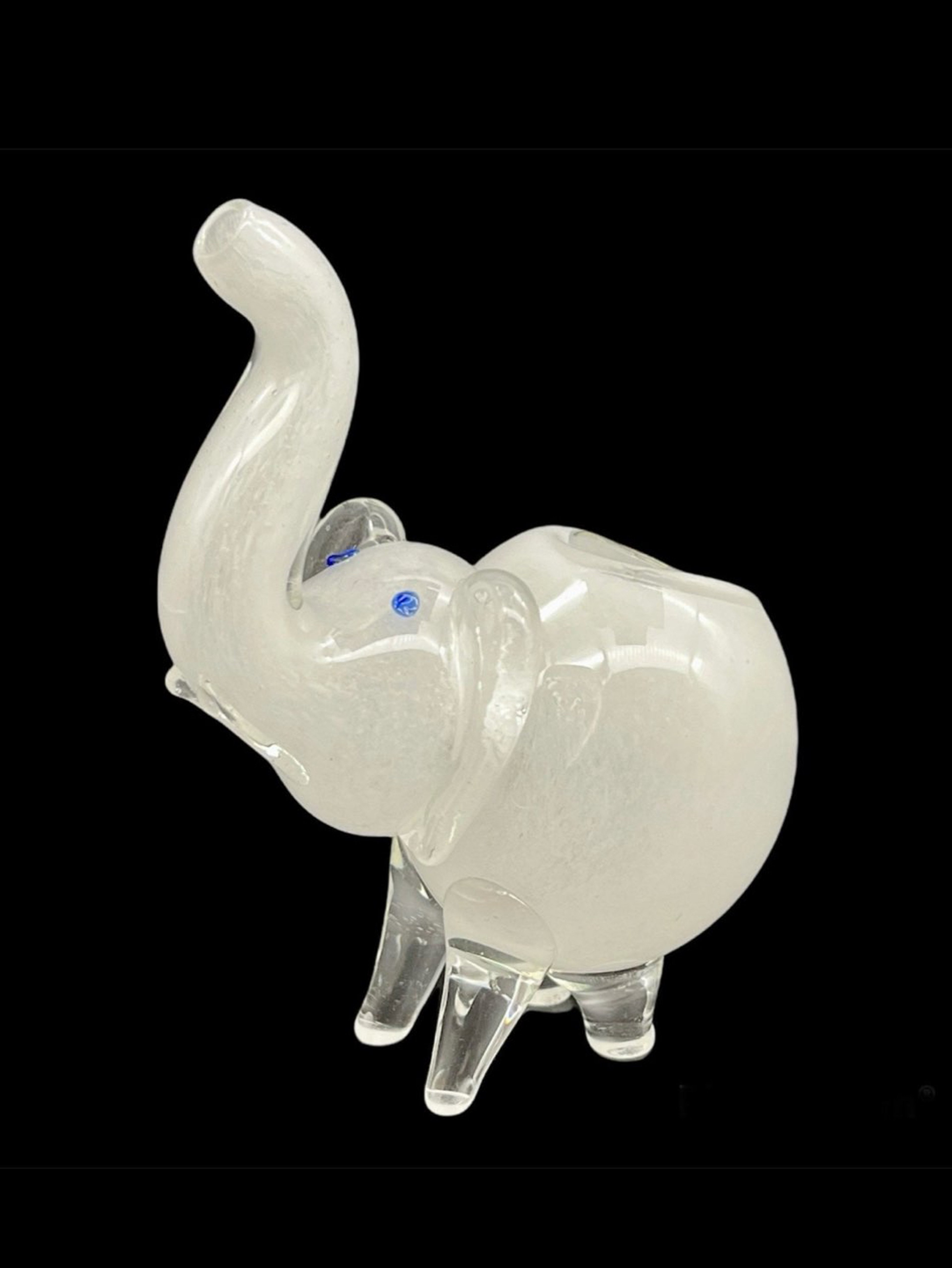 Preview pic of White Elephant Glass Pipe