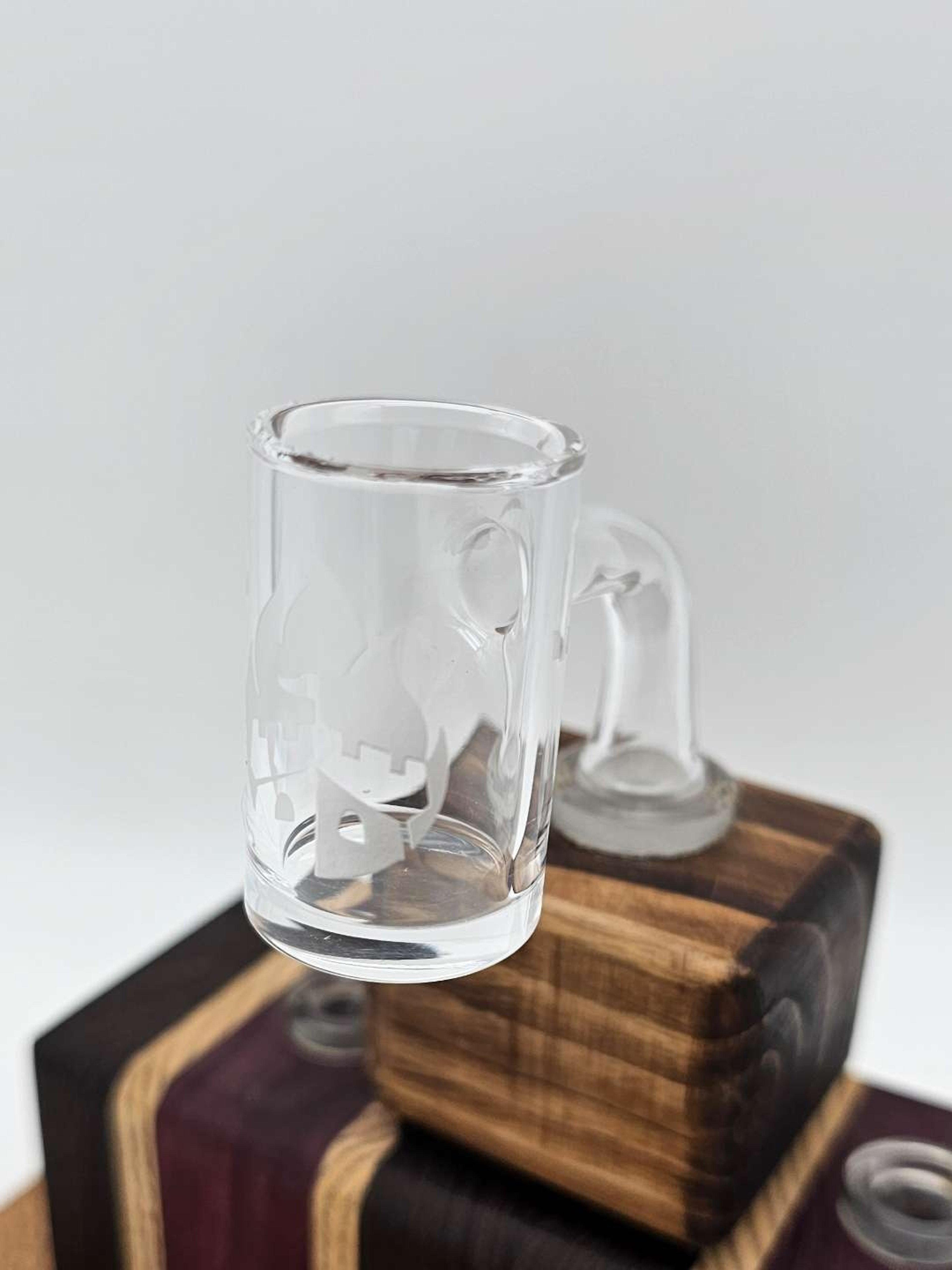 Preview pic of Empire glassworks quartz banger