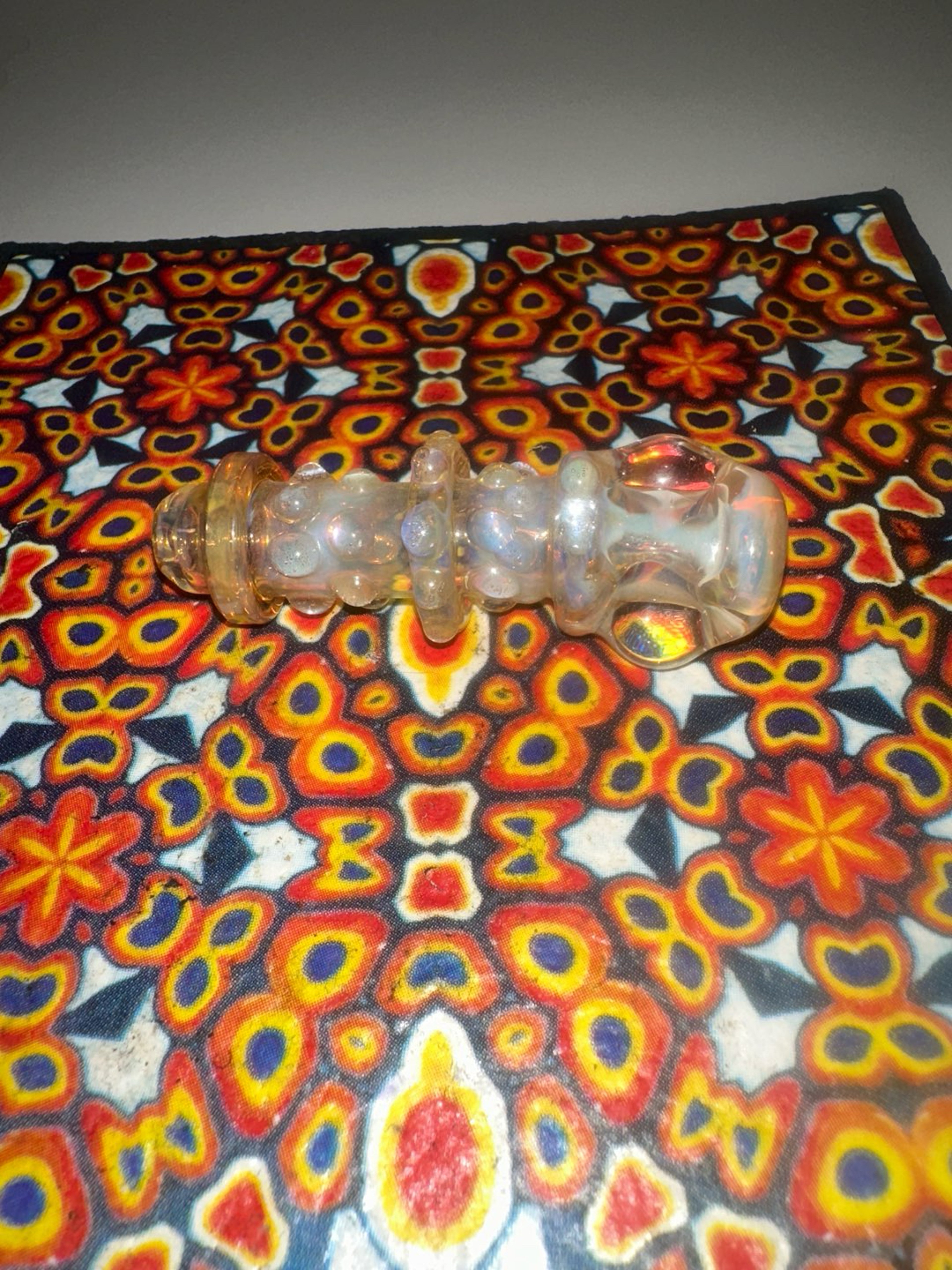 Preview pic of Textured Chillum with fume